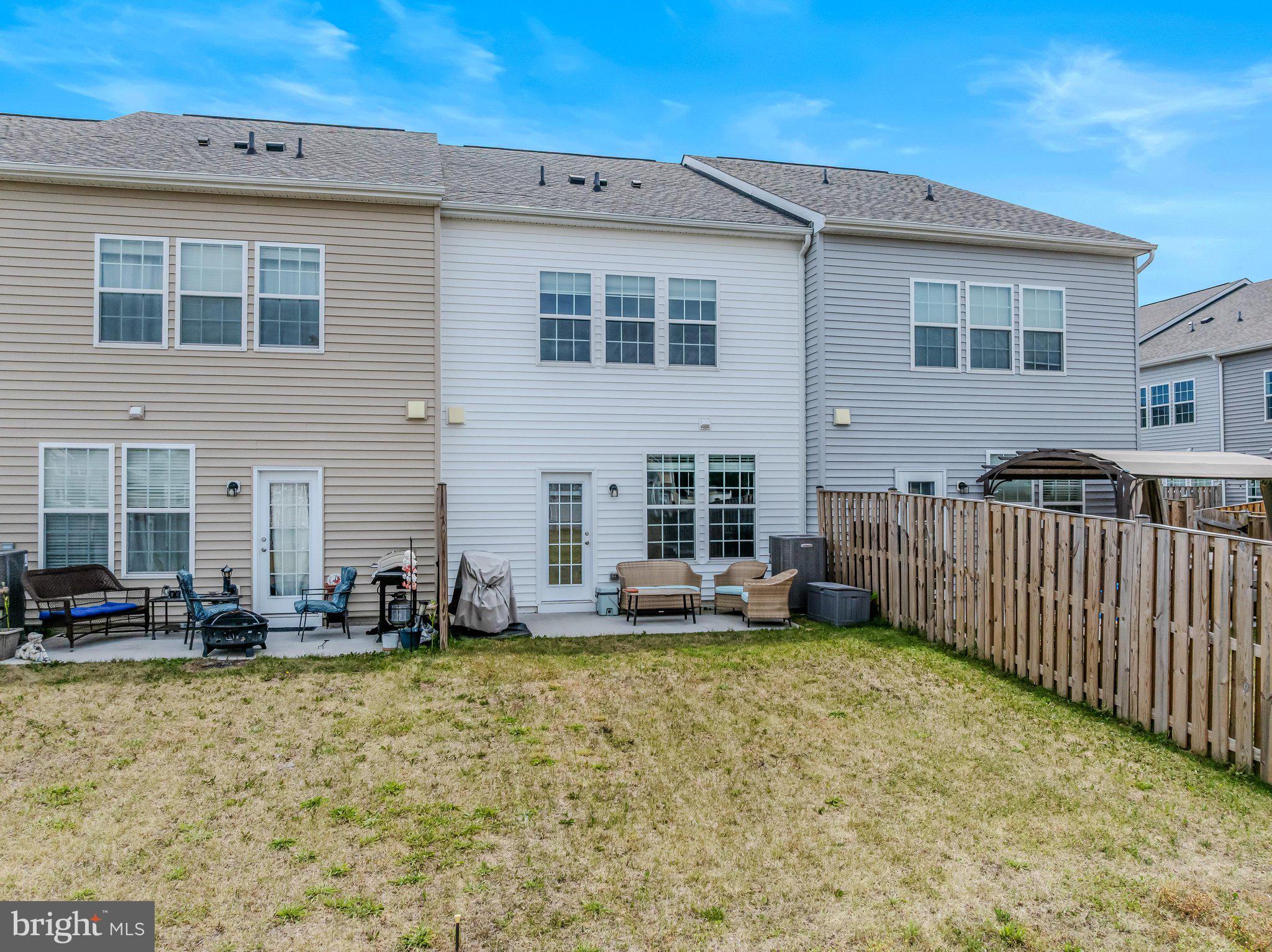 MCCAULEY CROSSING - Residential