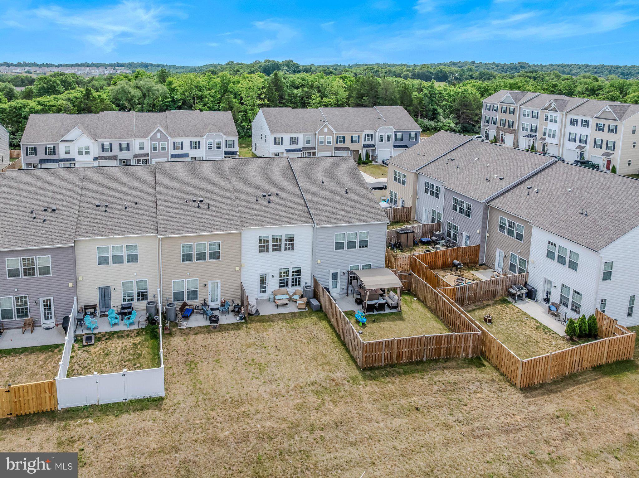 MCCAULEY CROSSING - Residential