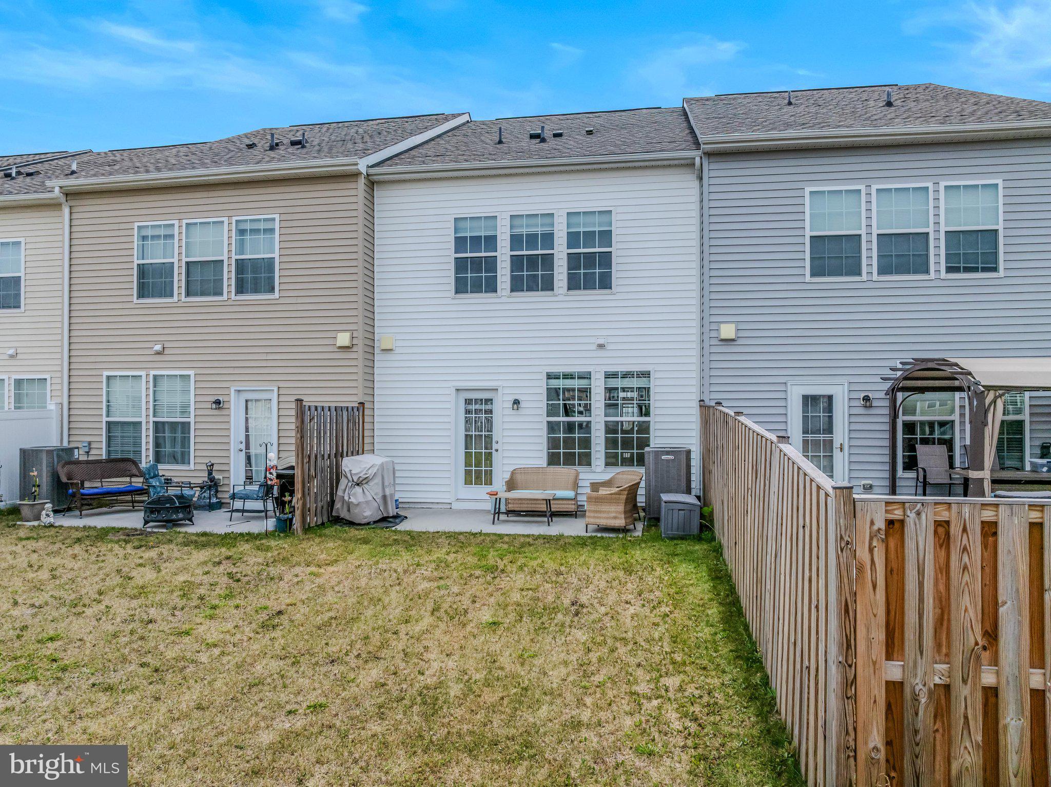 MCCAULEY CROSSING - Residential