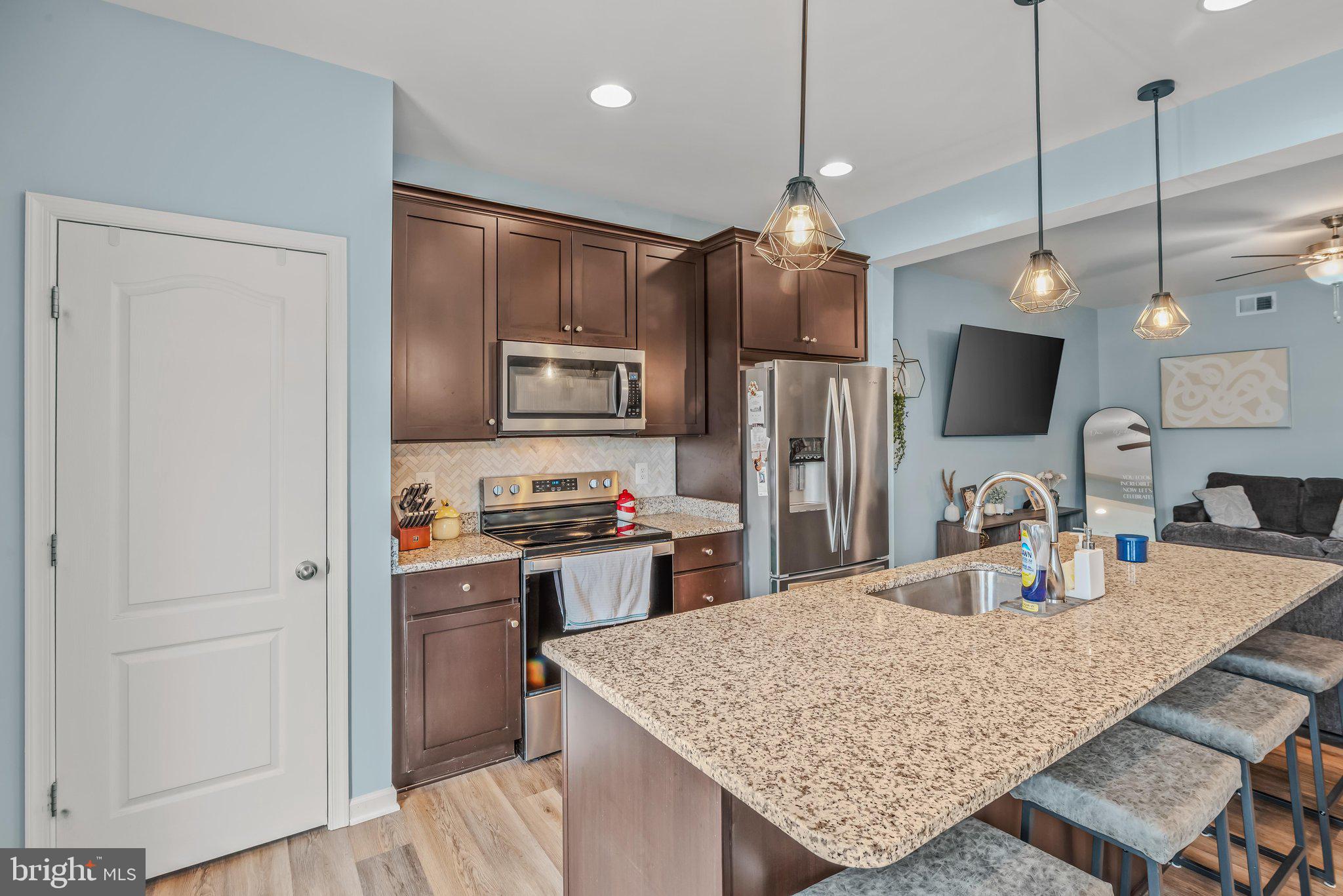 MCCAULEY CROSSING - Residential