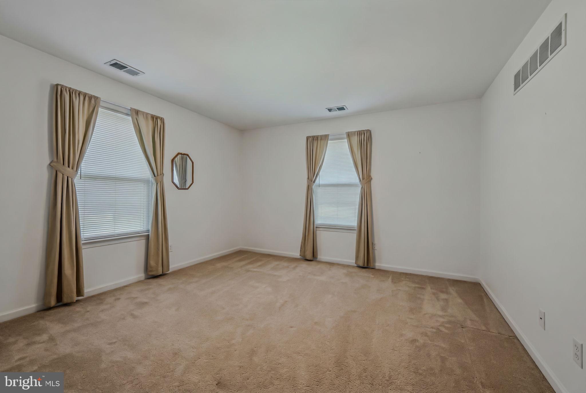 FAIRFAX - Residential