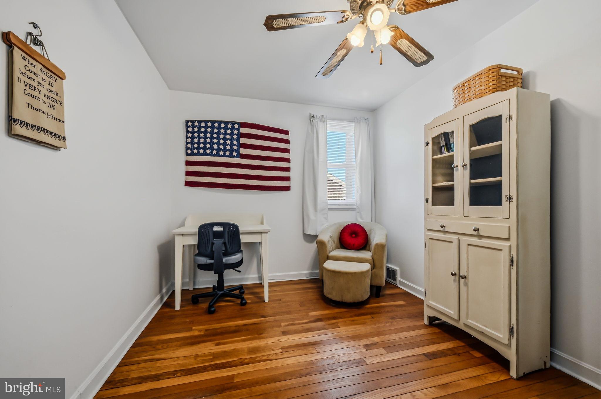 FAIRFAX - Residential