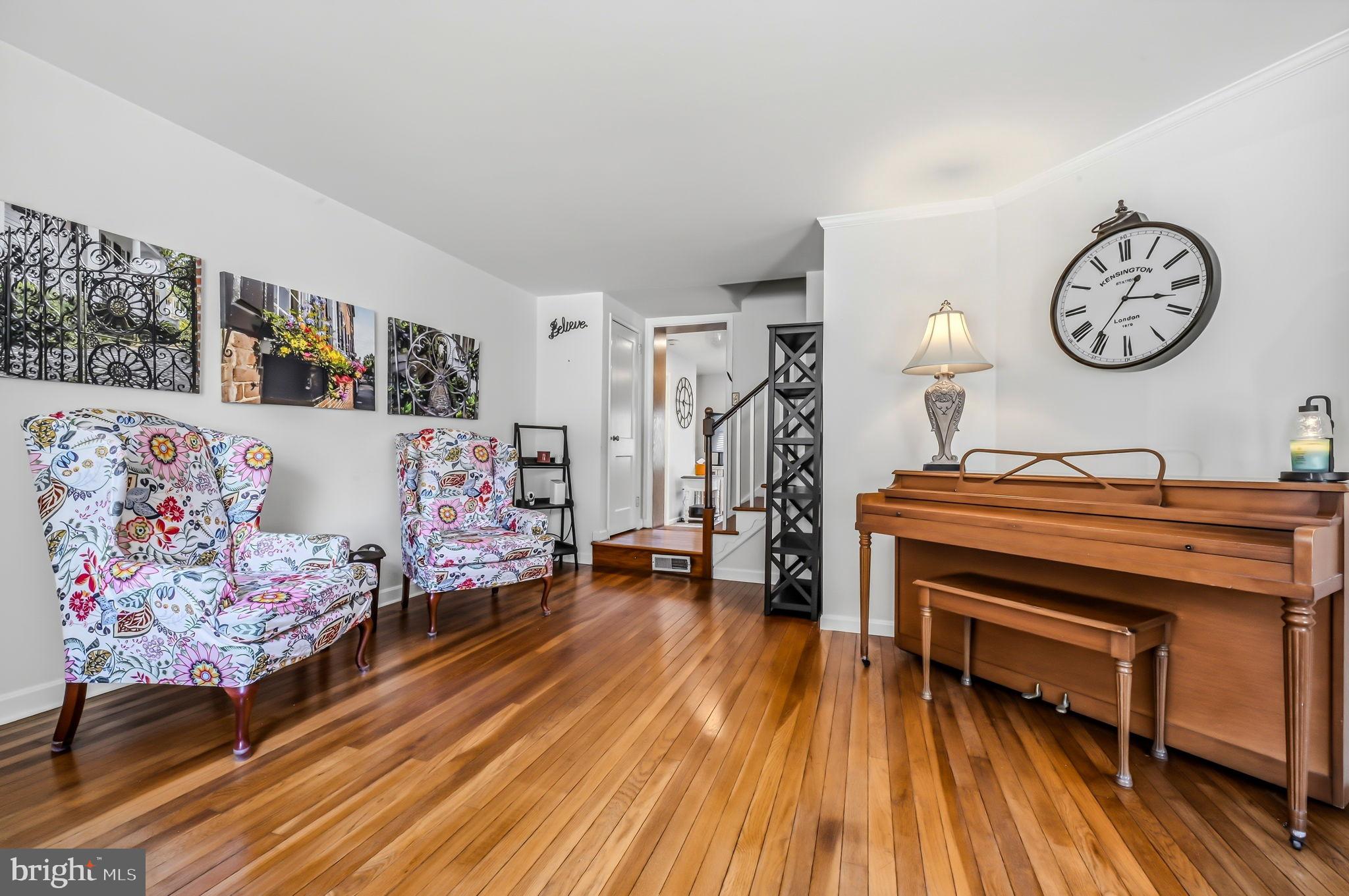FAIRFAX - Residential