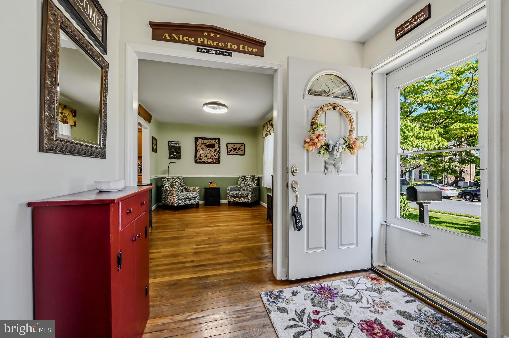 FAIRFAX - Residential