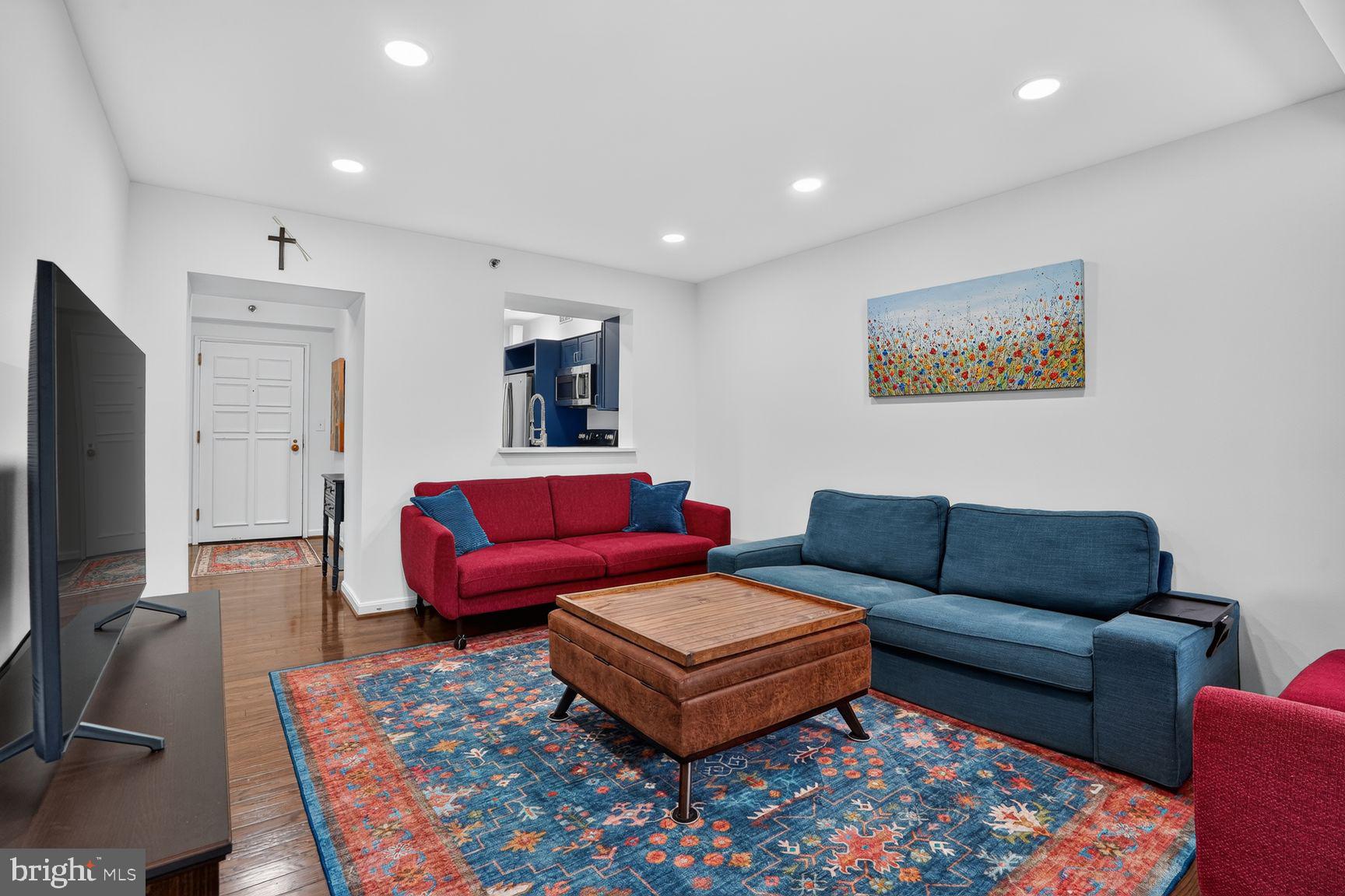 CRYSTAL PARK - Residential