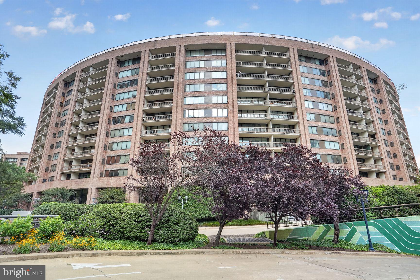CRYSTAL PARK - Residential
