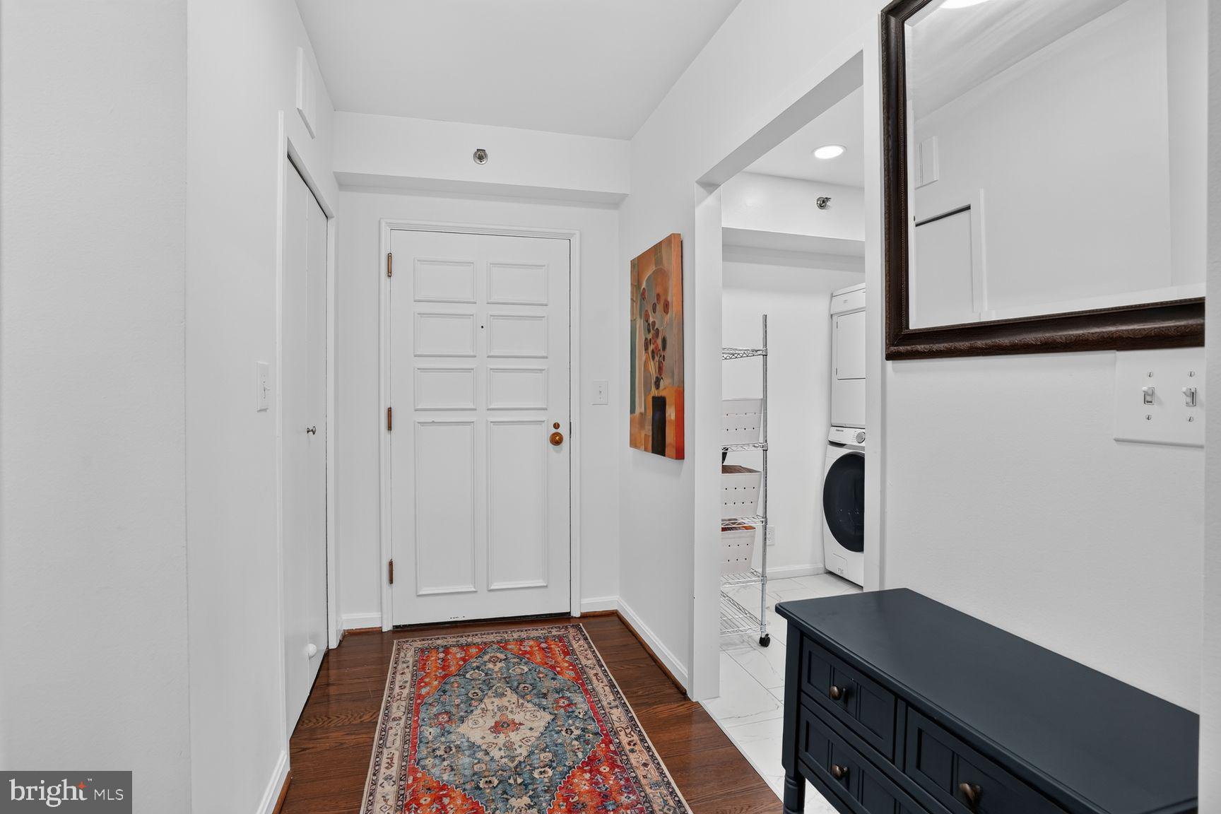 CRYSTAL PARK - Residential