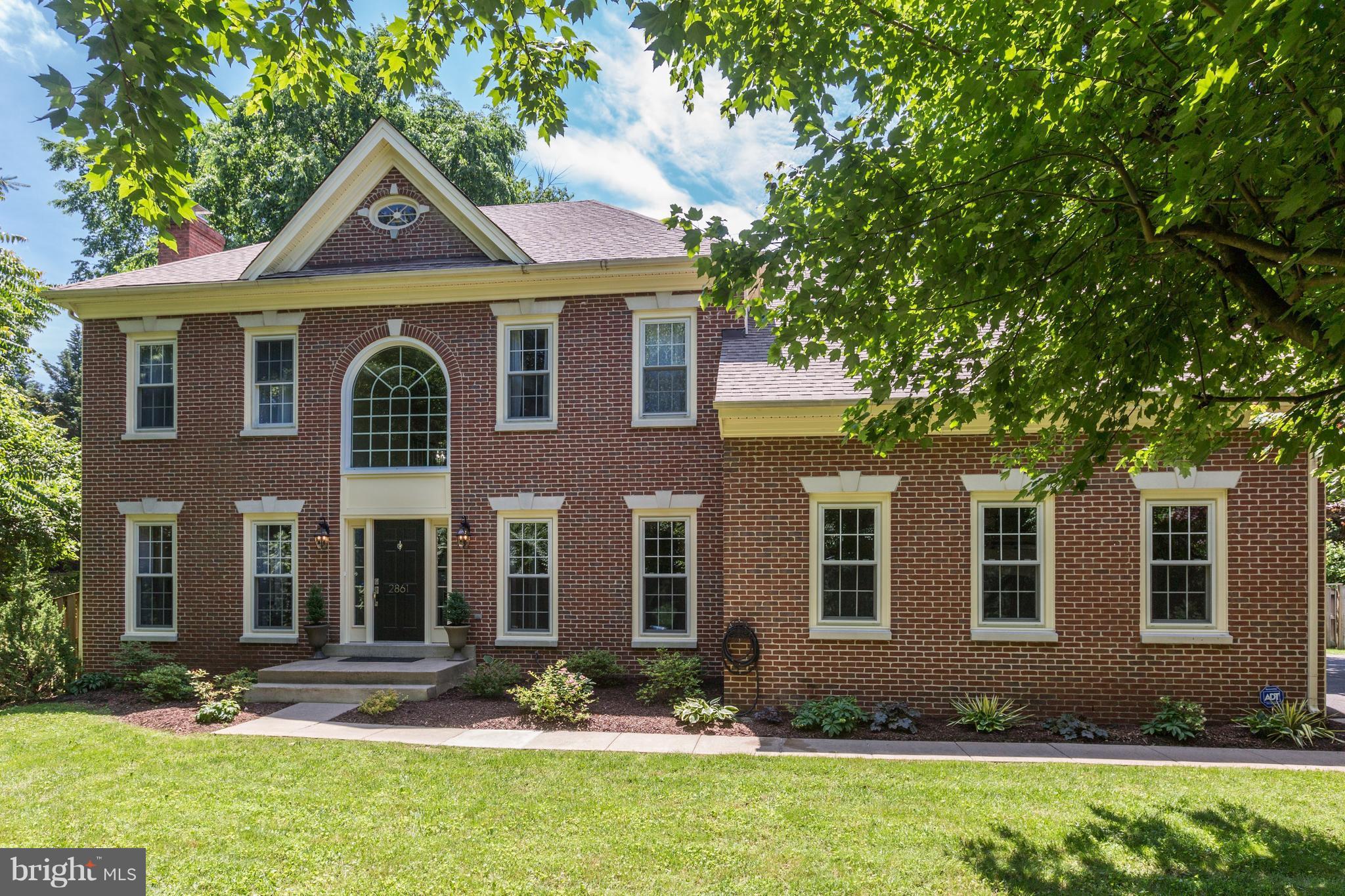 GRAYS OAKTON - Residential