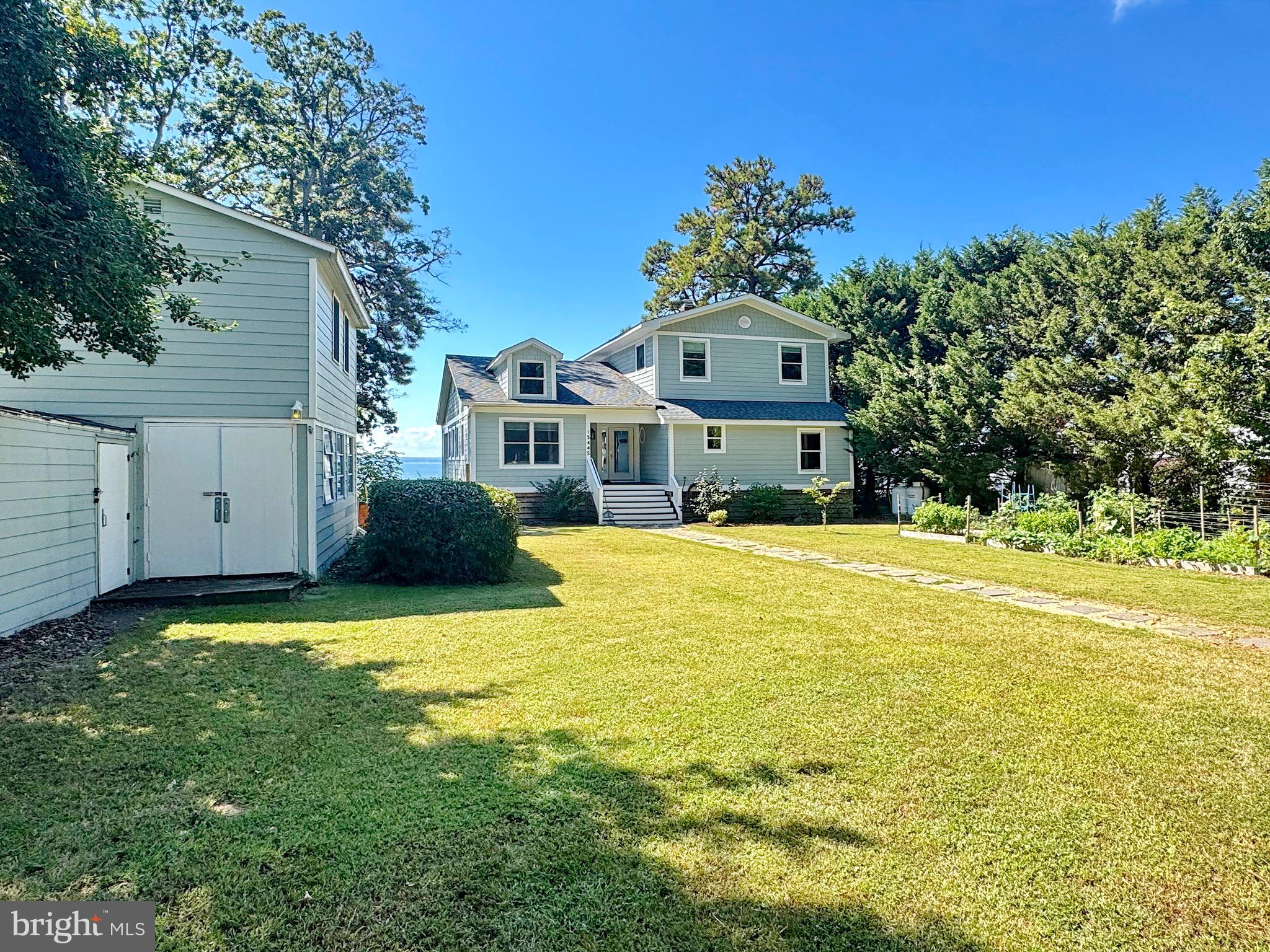 COBB ISLAND - Residential