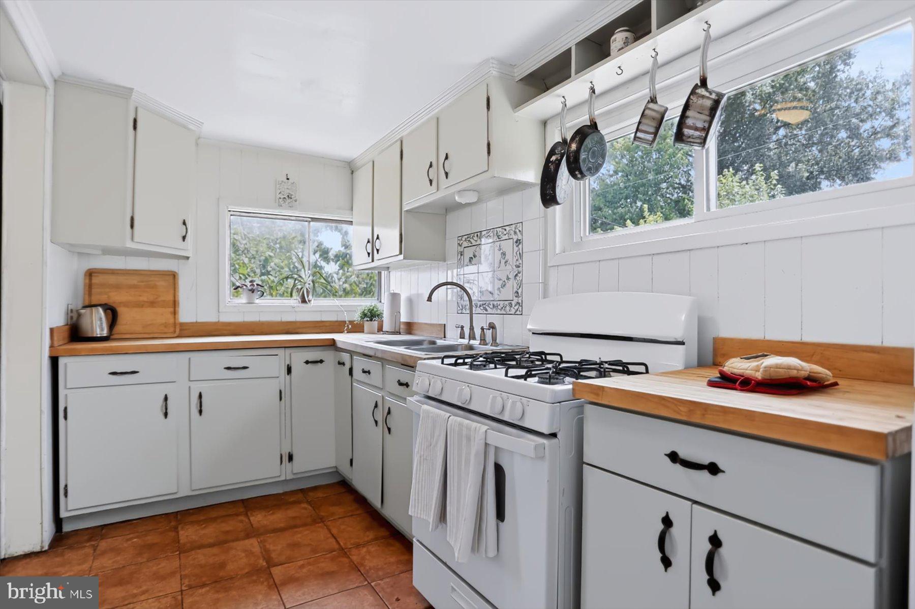 WESTFIELD - Residential