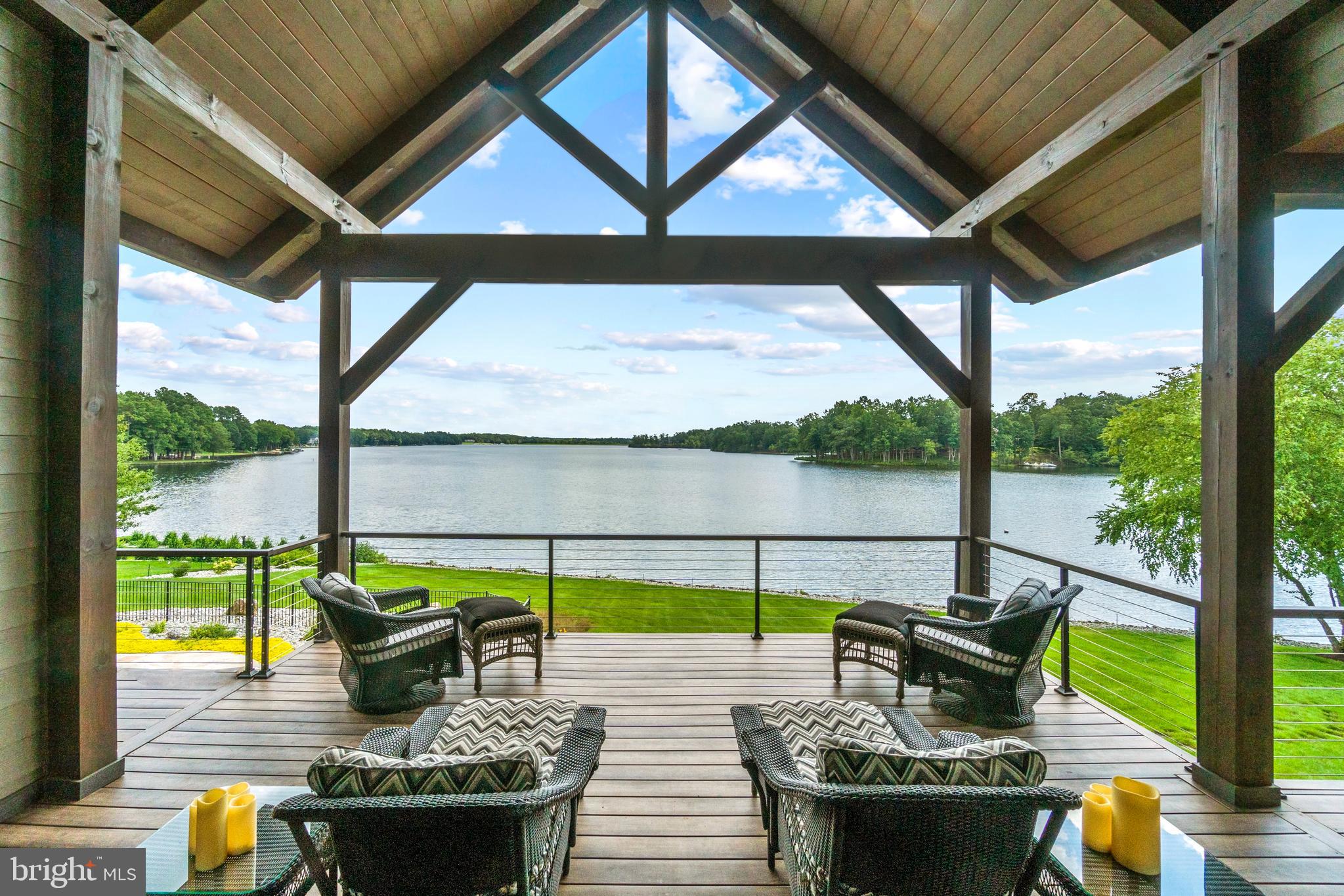 FAWN LAKE - Residential
