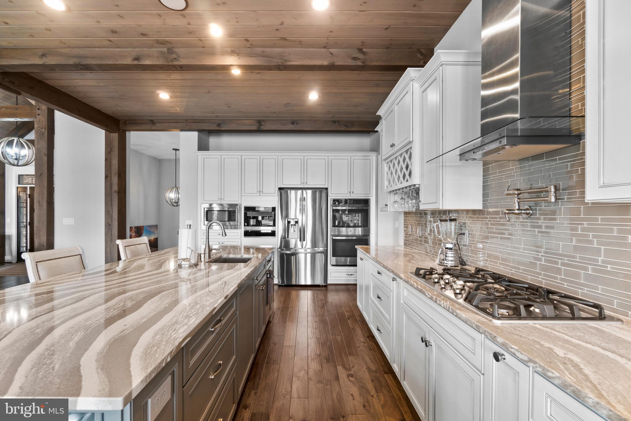FAWN LAKE - Residential