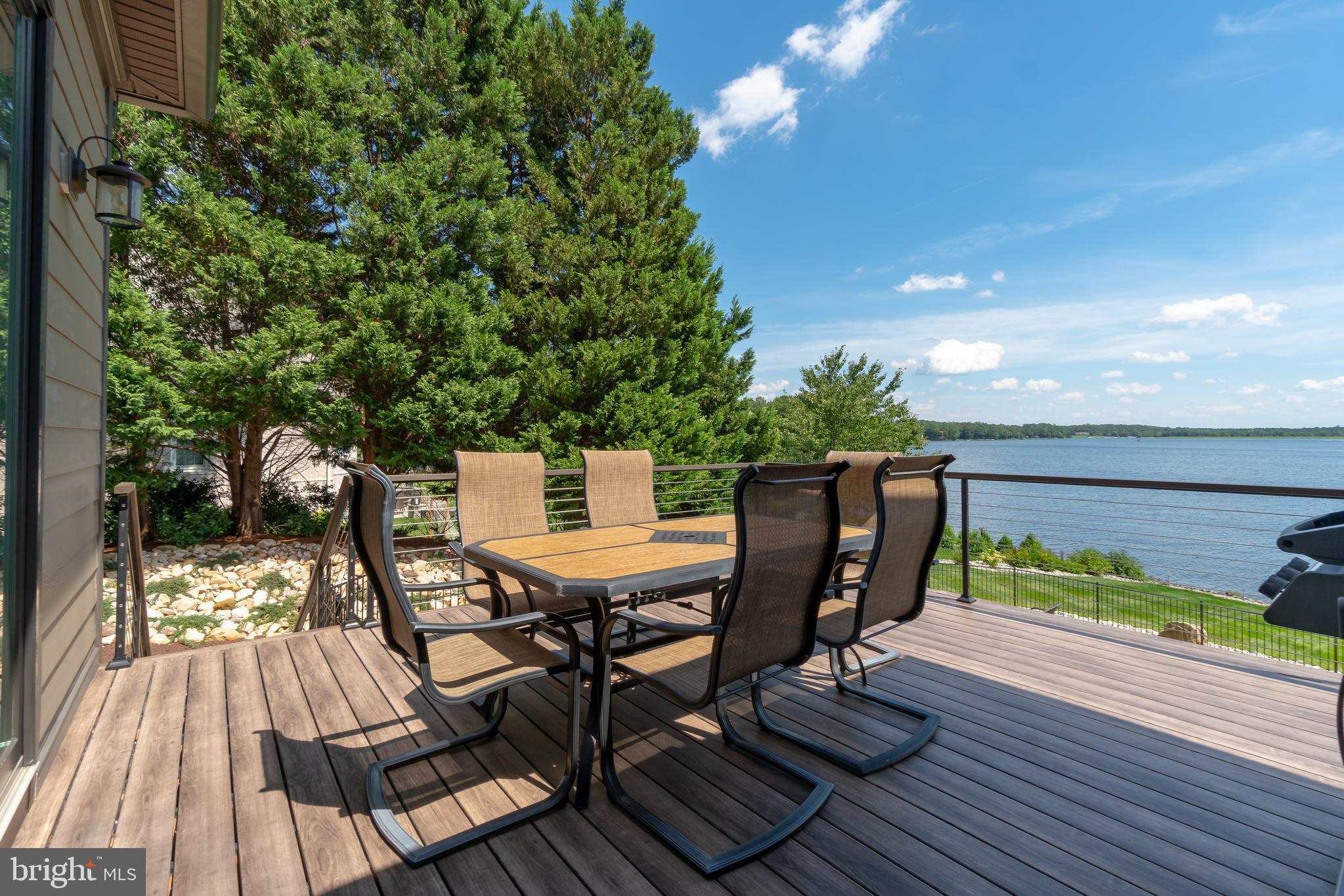 FAWN LAKE - Residential