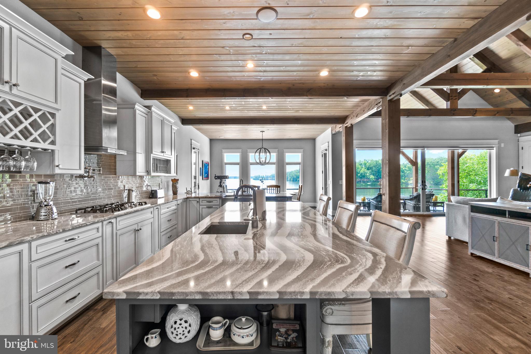 FAWN LAKE - Residential
