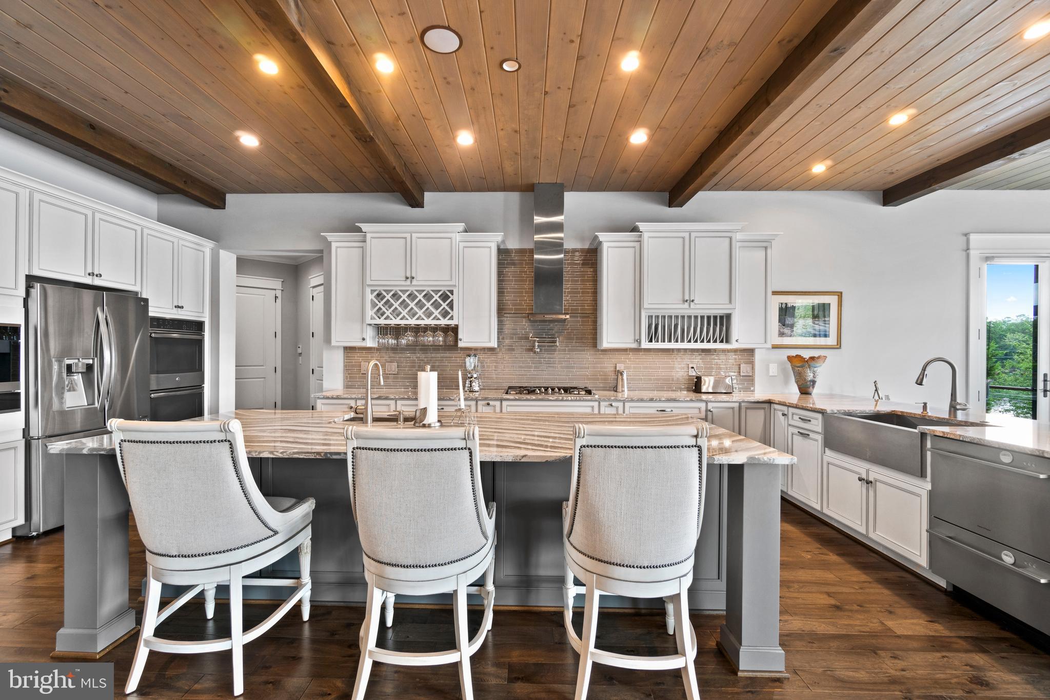 FAWN LAKE - Residential