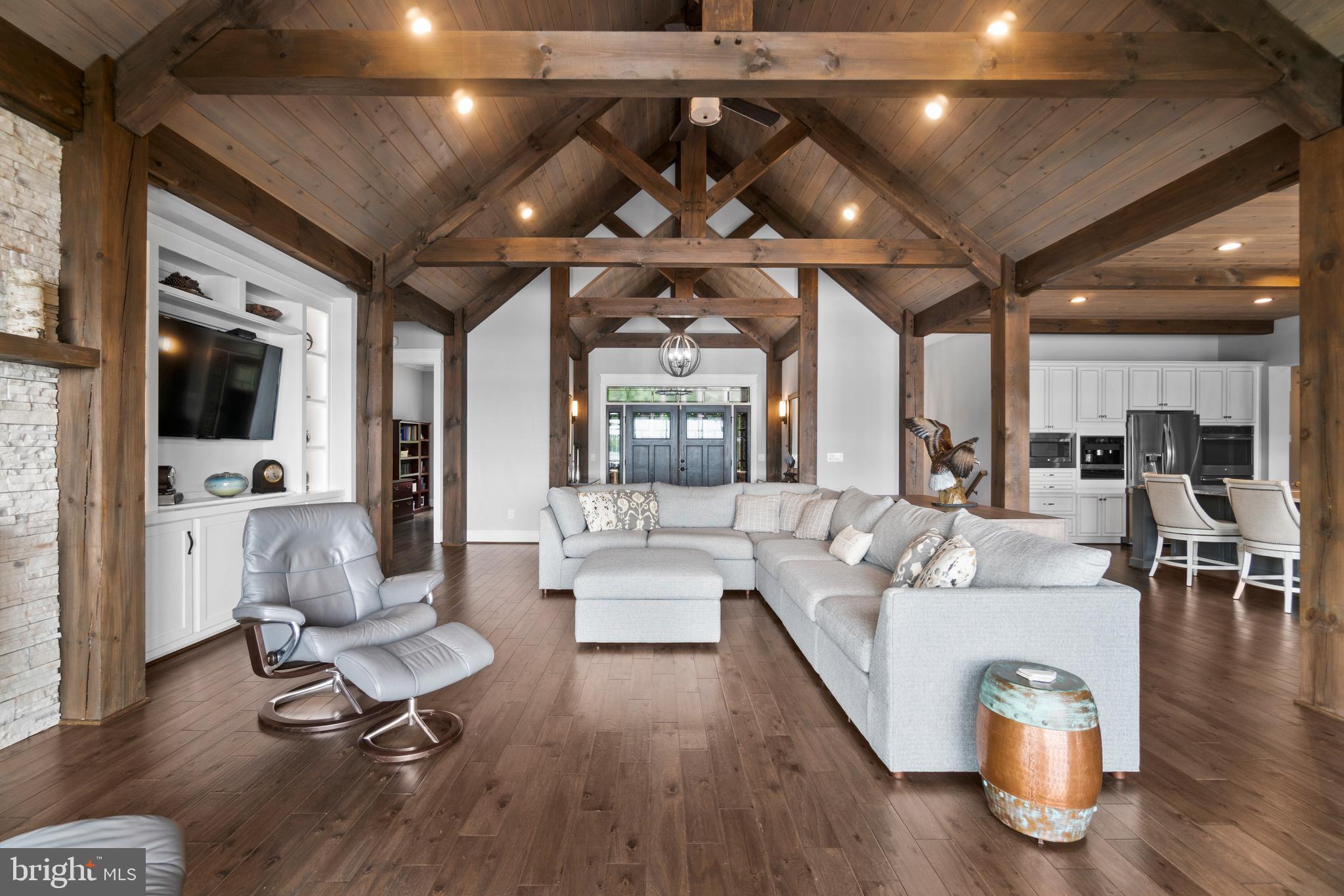 FAWN LAKE - Residential