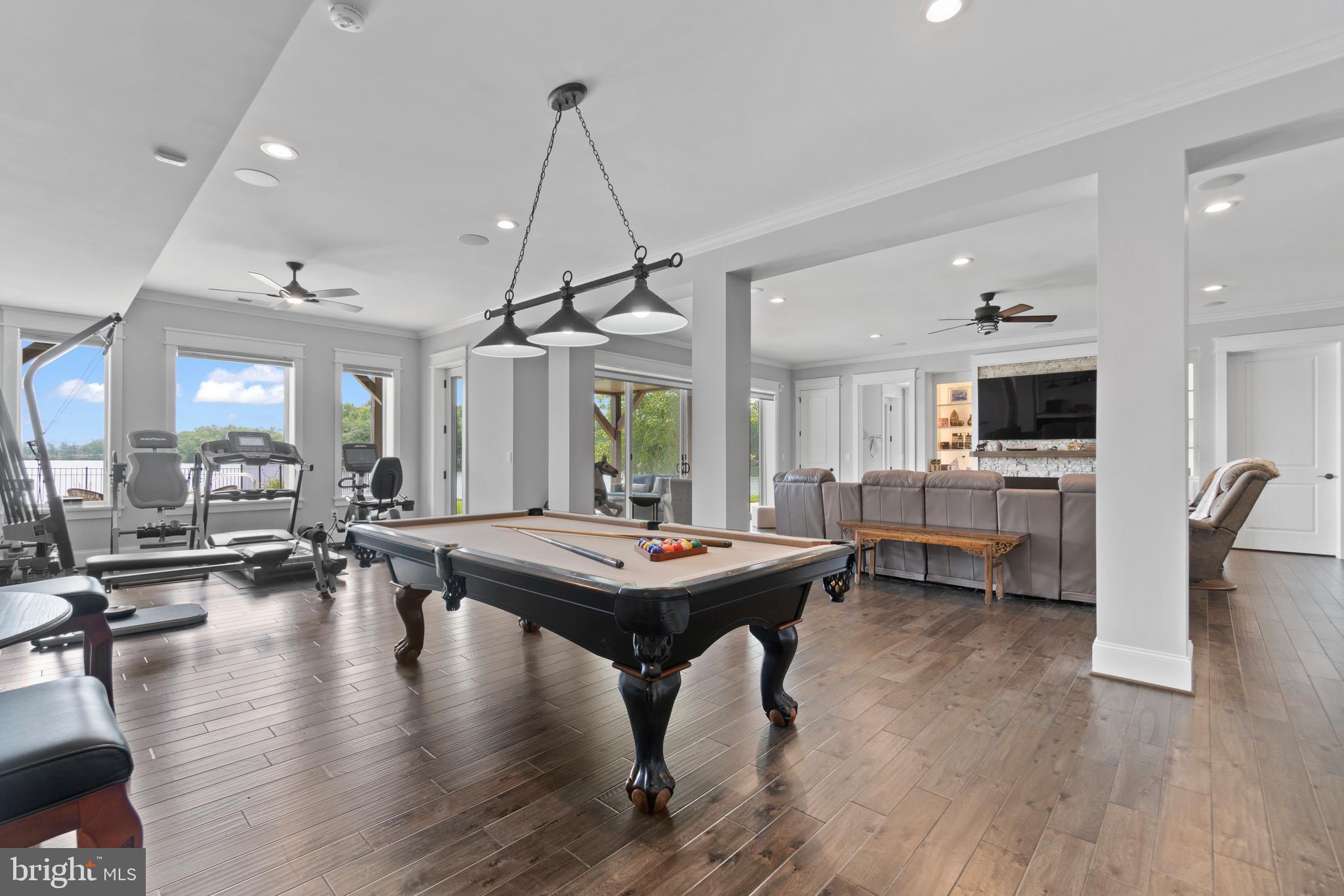 FAWN LAKE - Residential