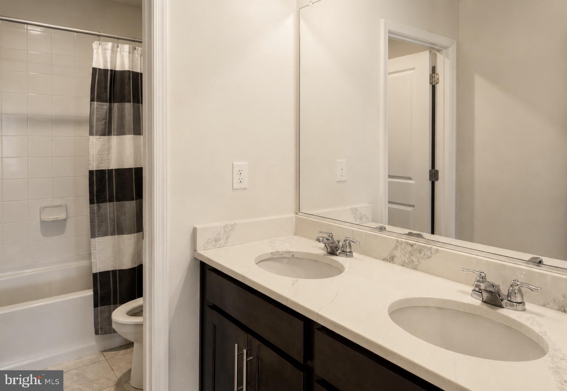 STONEGATE - Residential