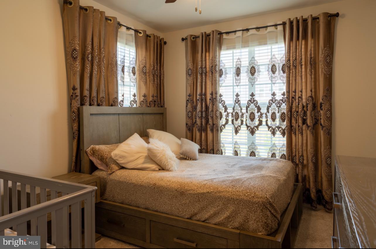 STONEGATE - Residential