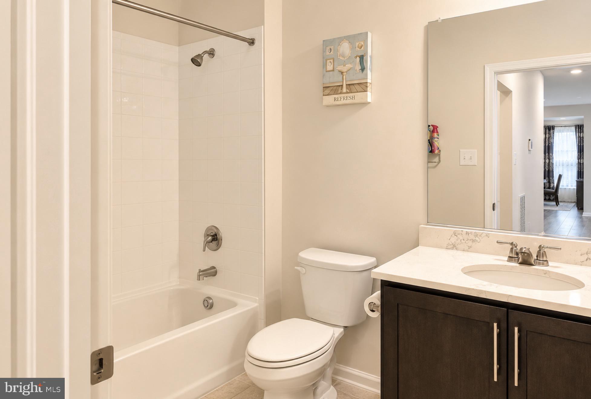 STONEGATE - Residential