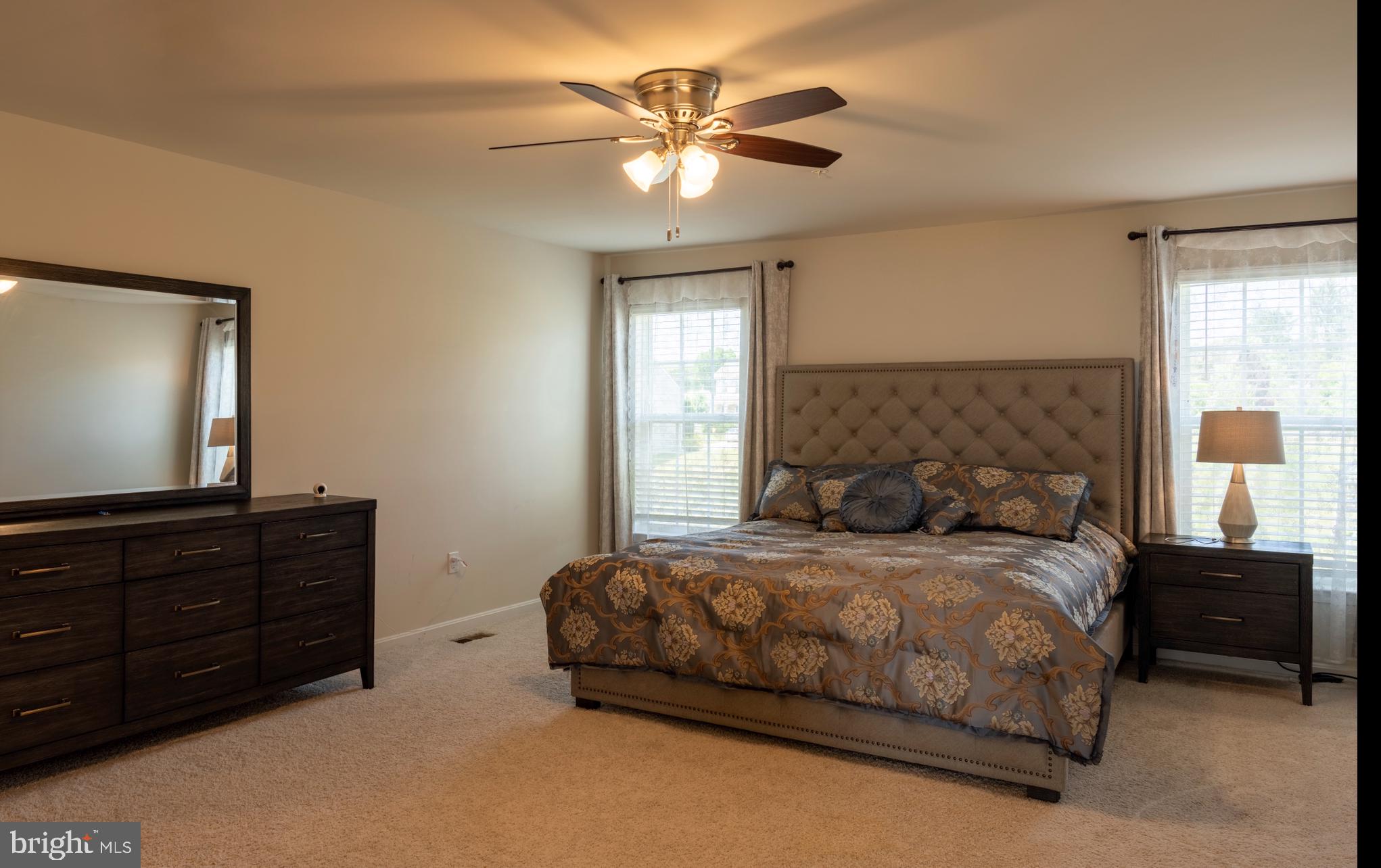 STONEGATE - Residential