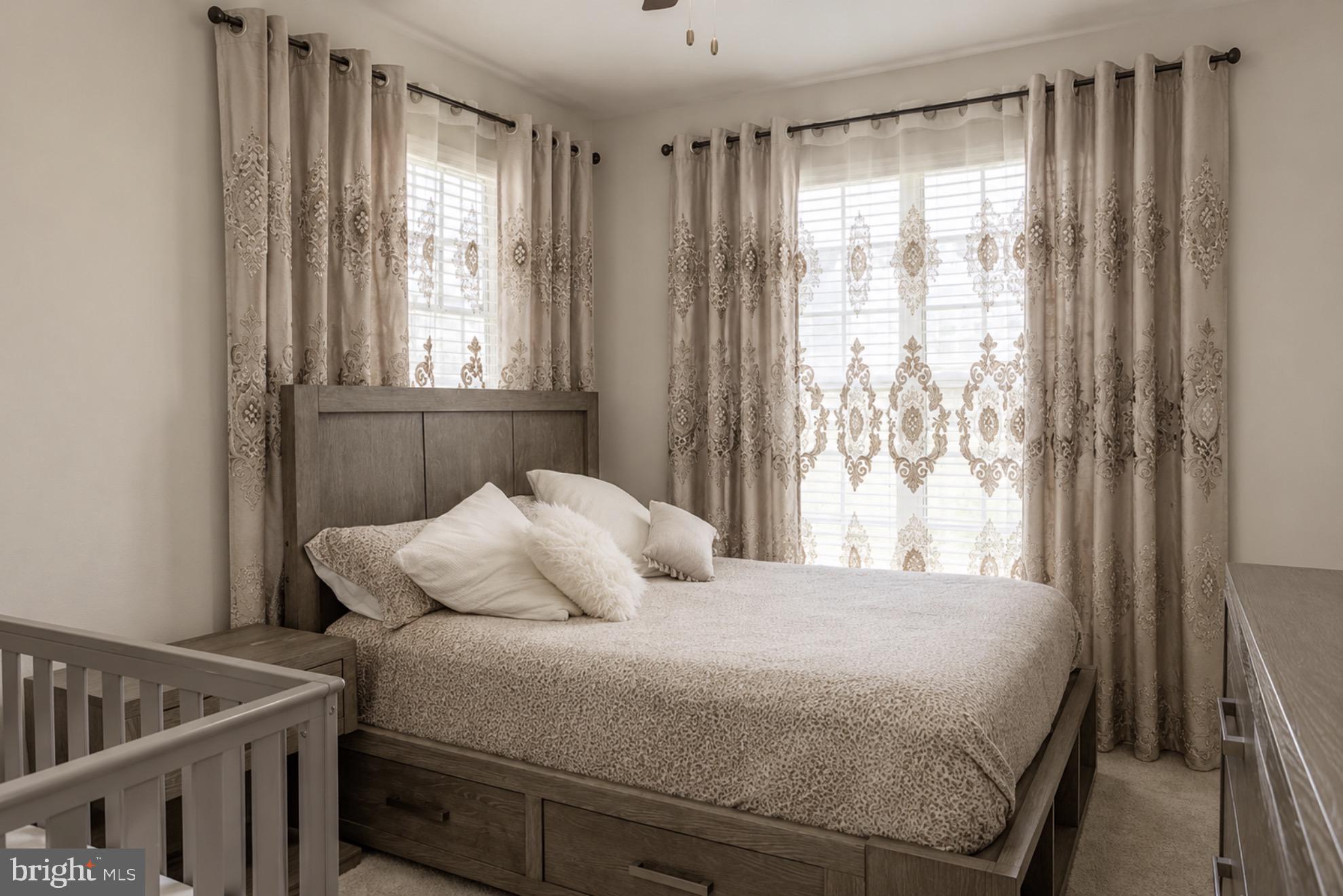 STONEGATE - Residential