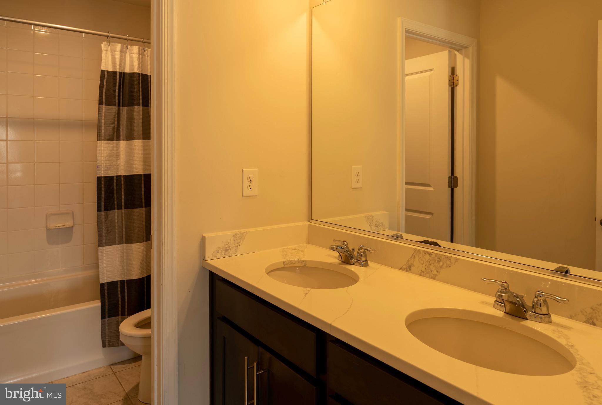 STONEGATE - Residential