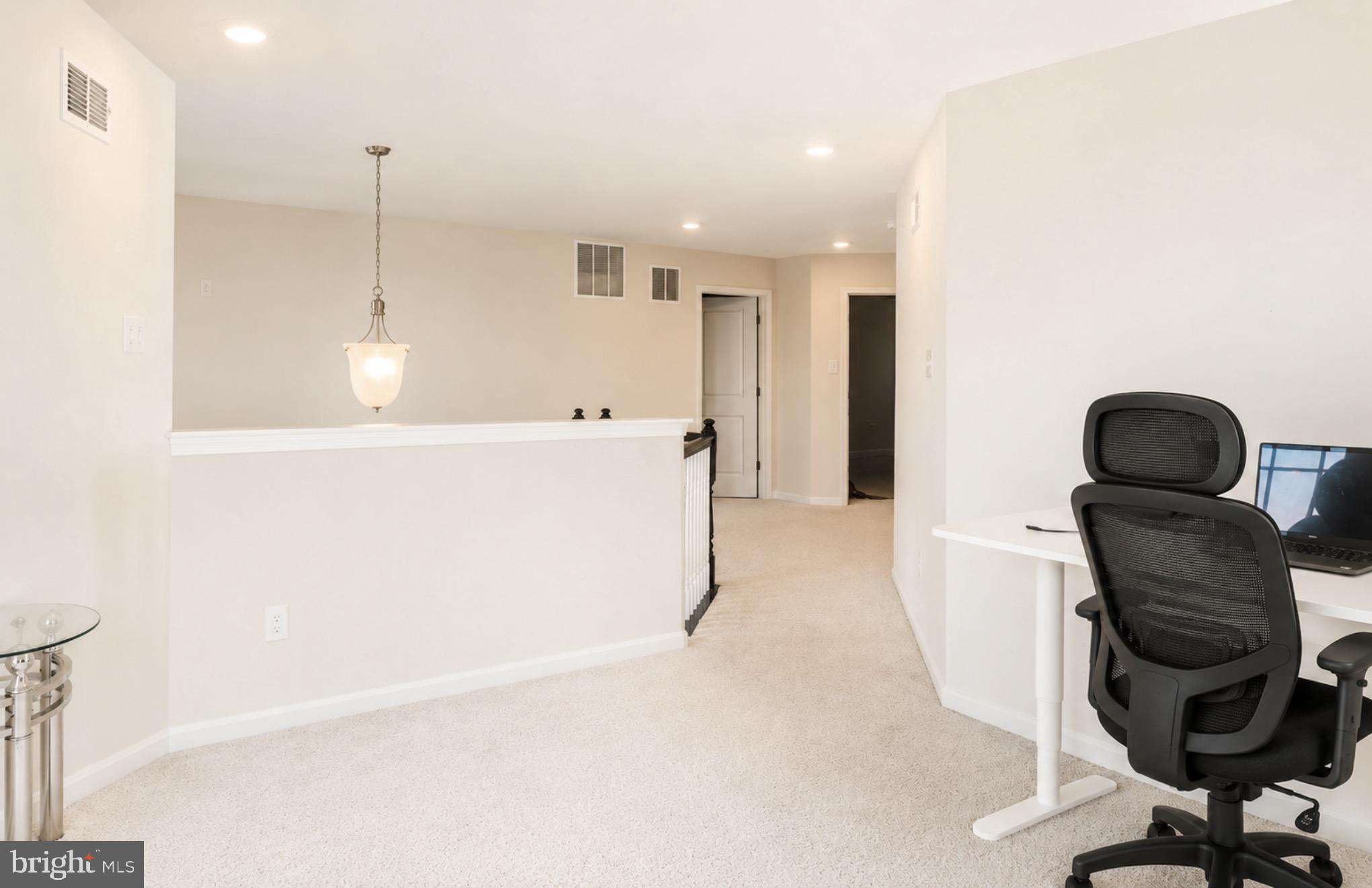 STONEGATE - Residential