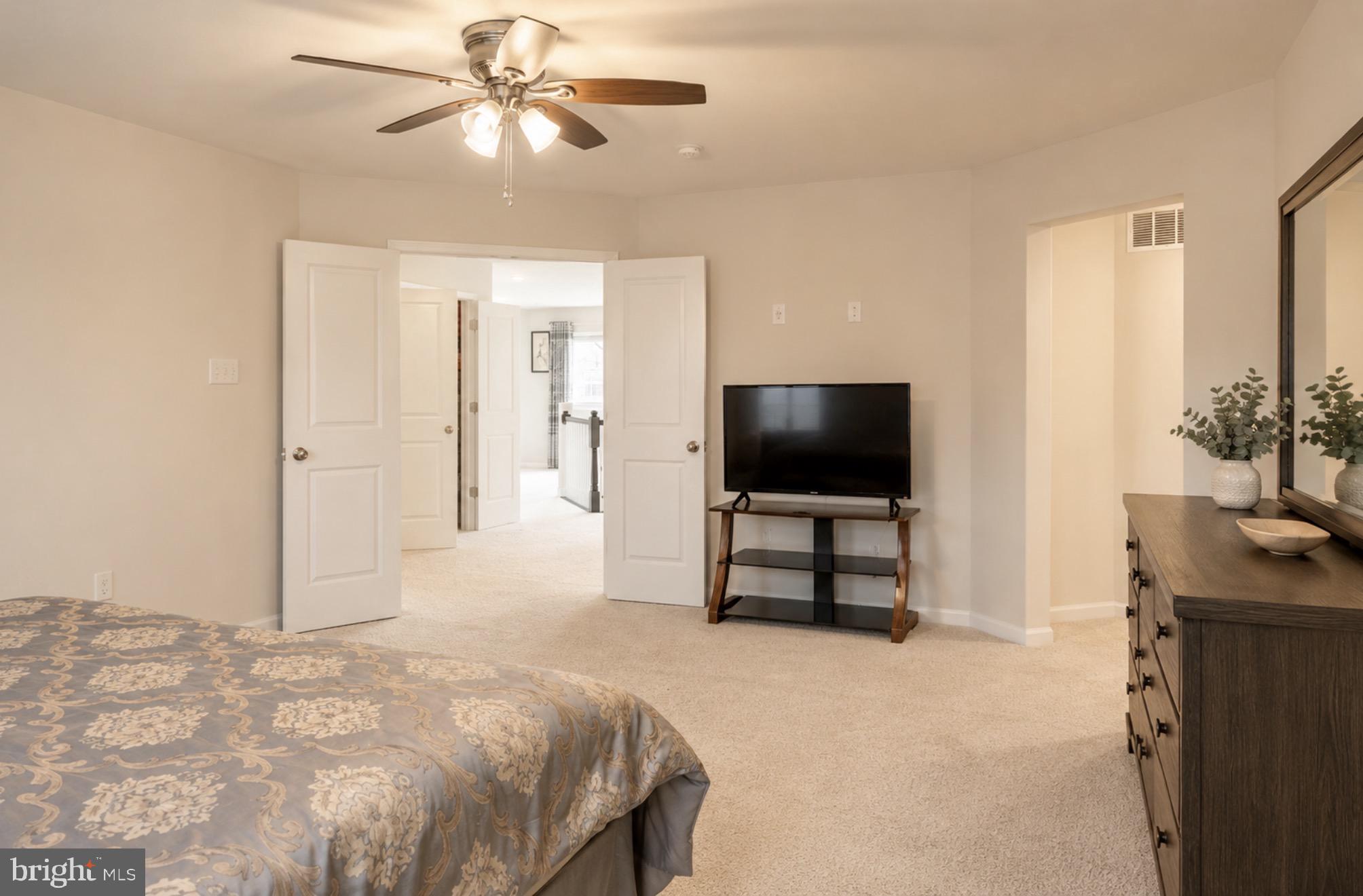 STONEGATE - Residential