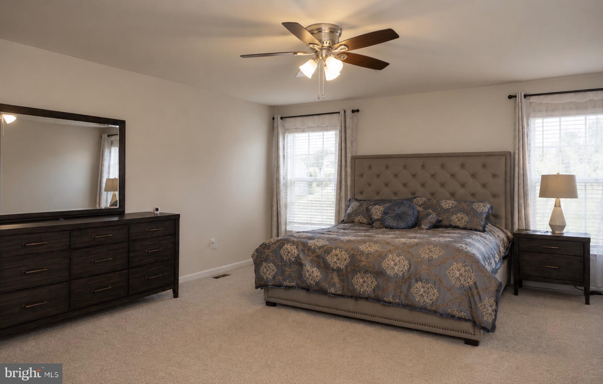 STONEGATE - Residential