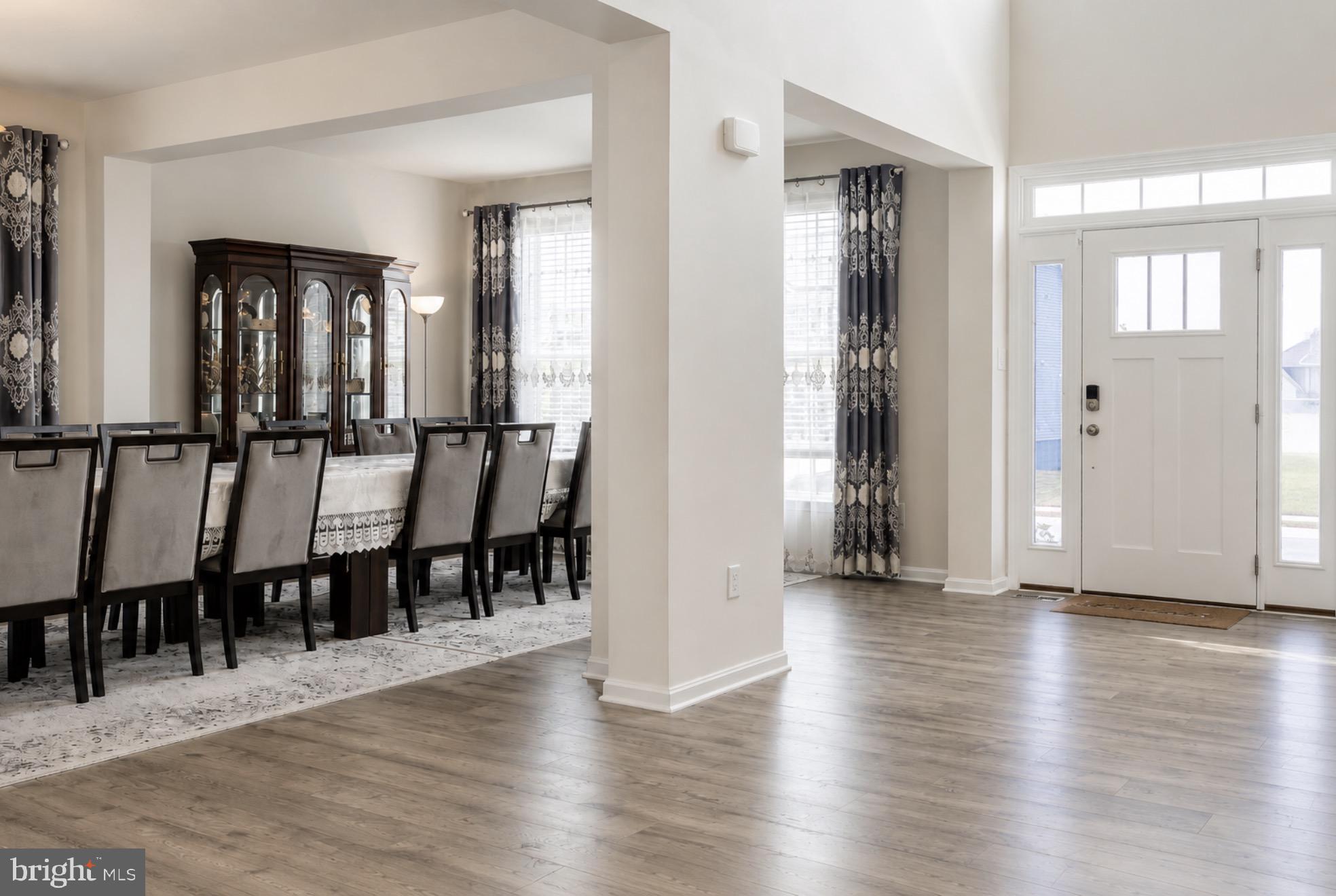 STONEGATE - Residential