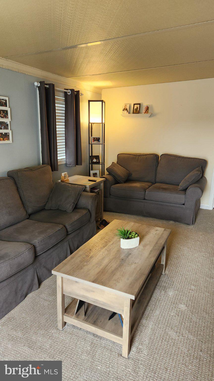 BEACH HARBOR - Residential