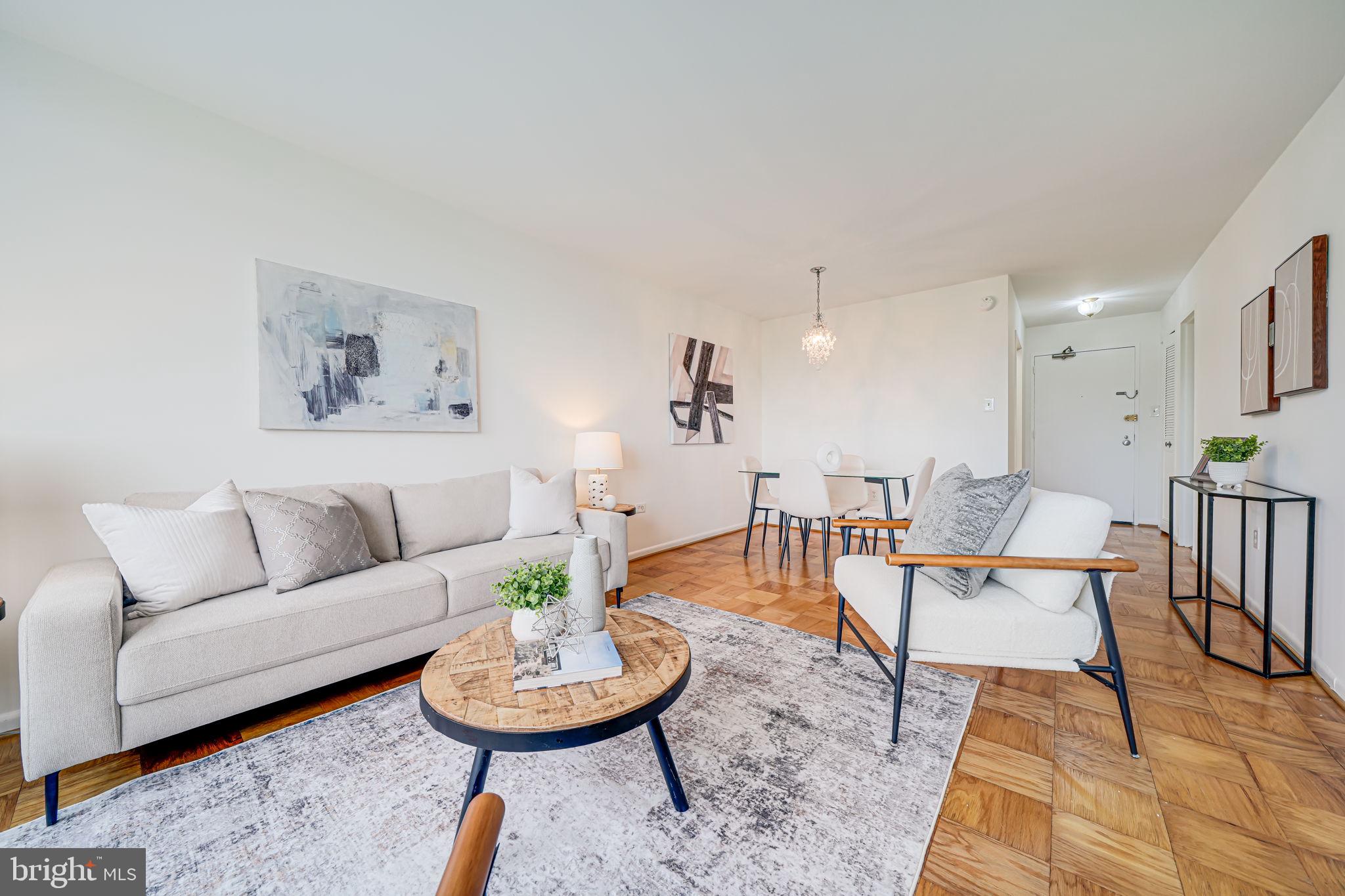 FOREST HILLS - Residential