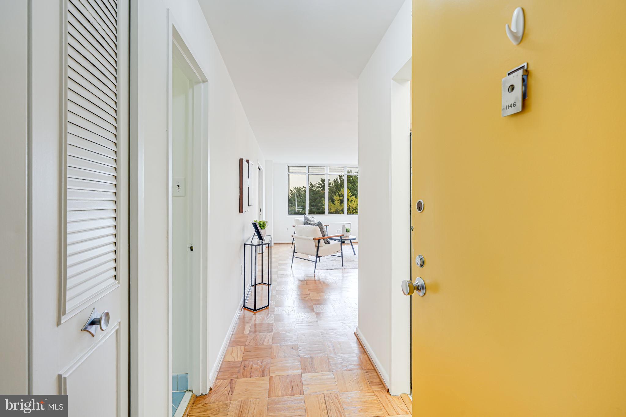 FOREST HILLS - Residential