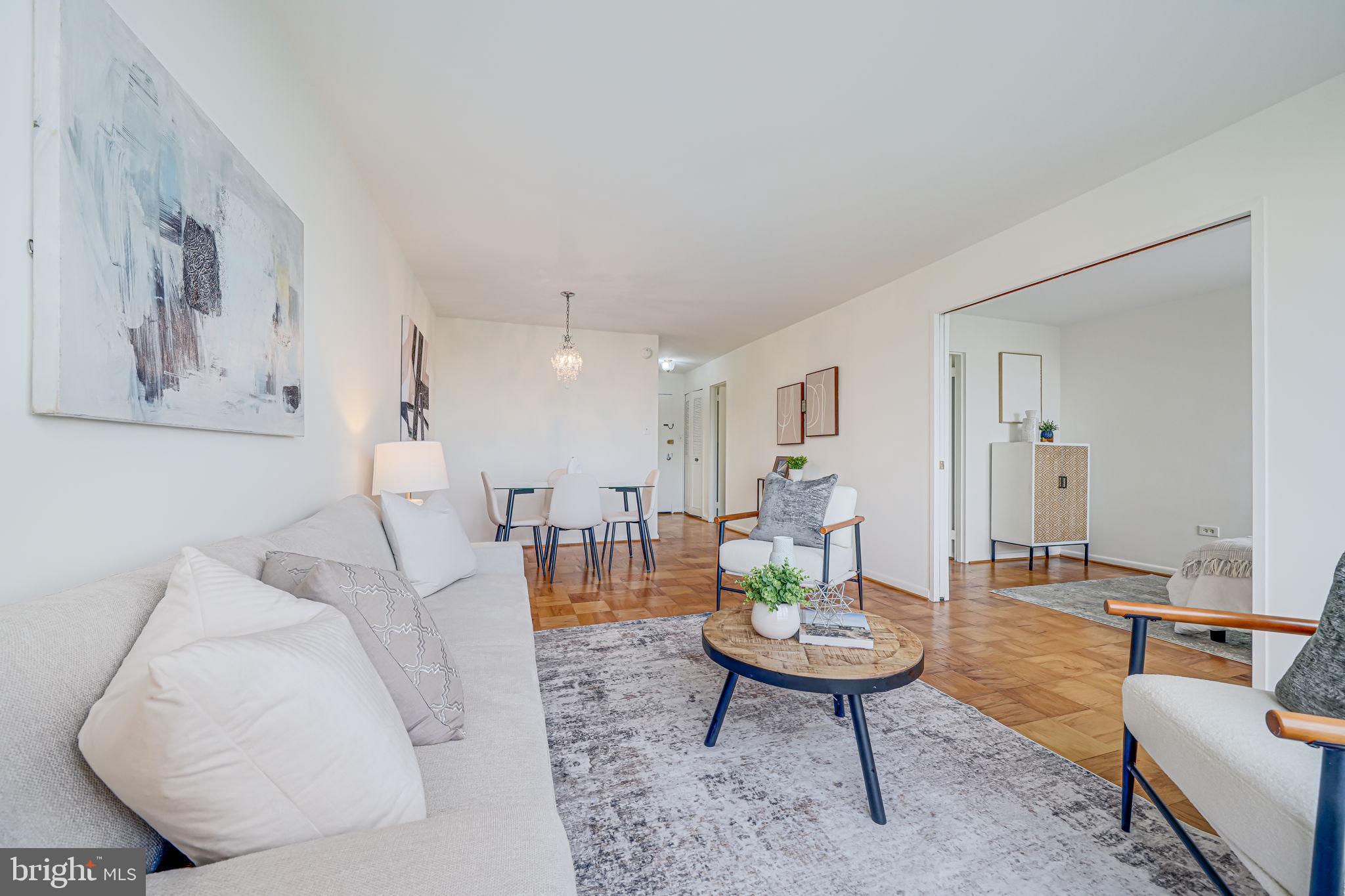 FOREST HILLS - Residential
