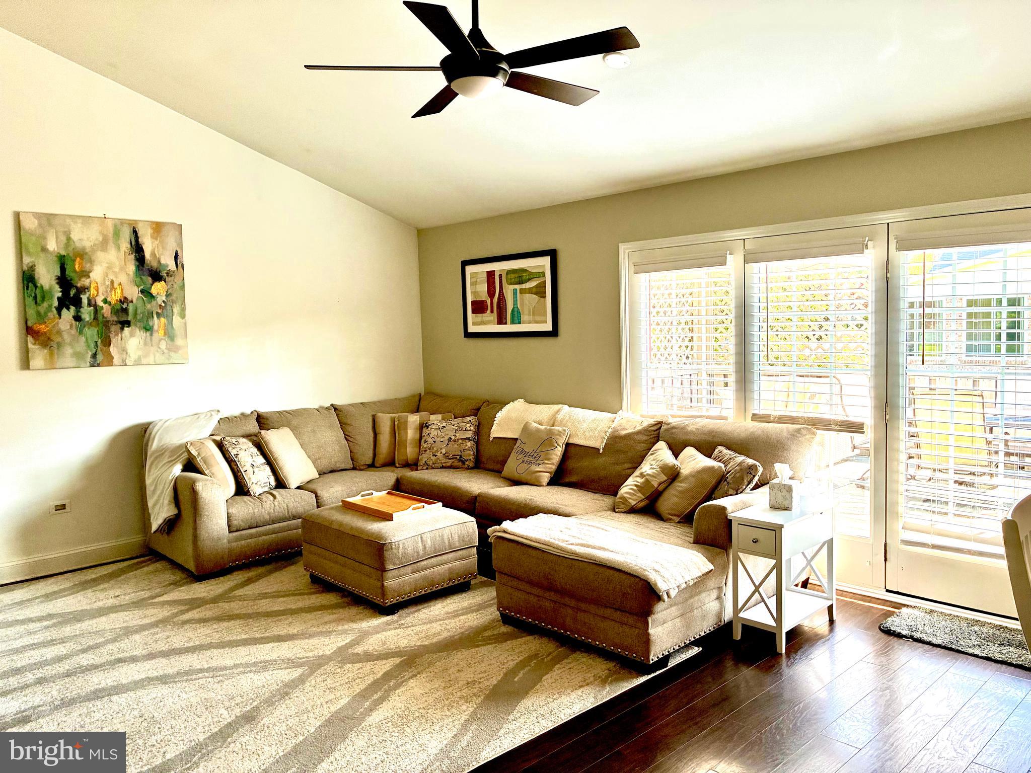 VALLEY RIDGE - Residential
