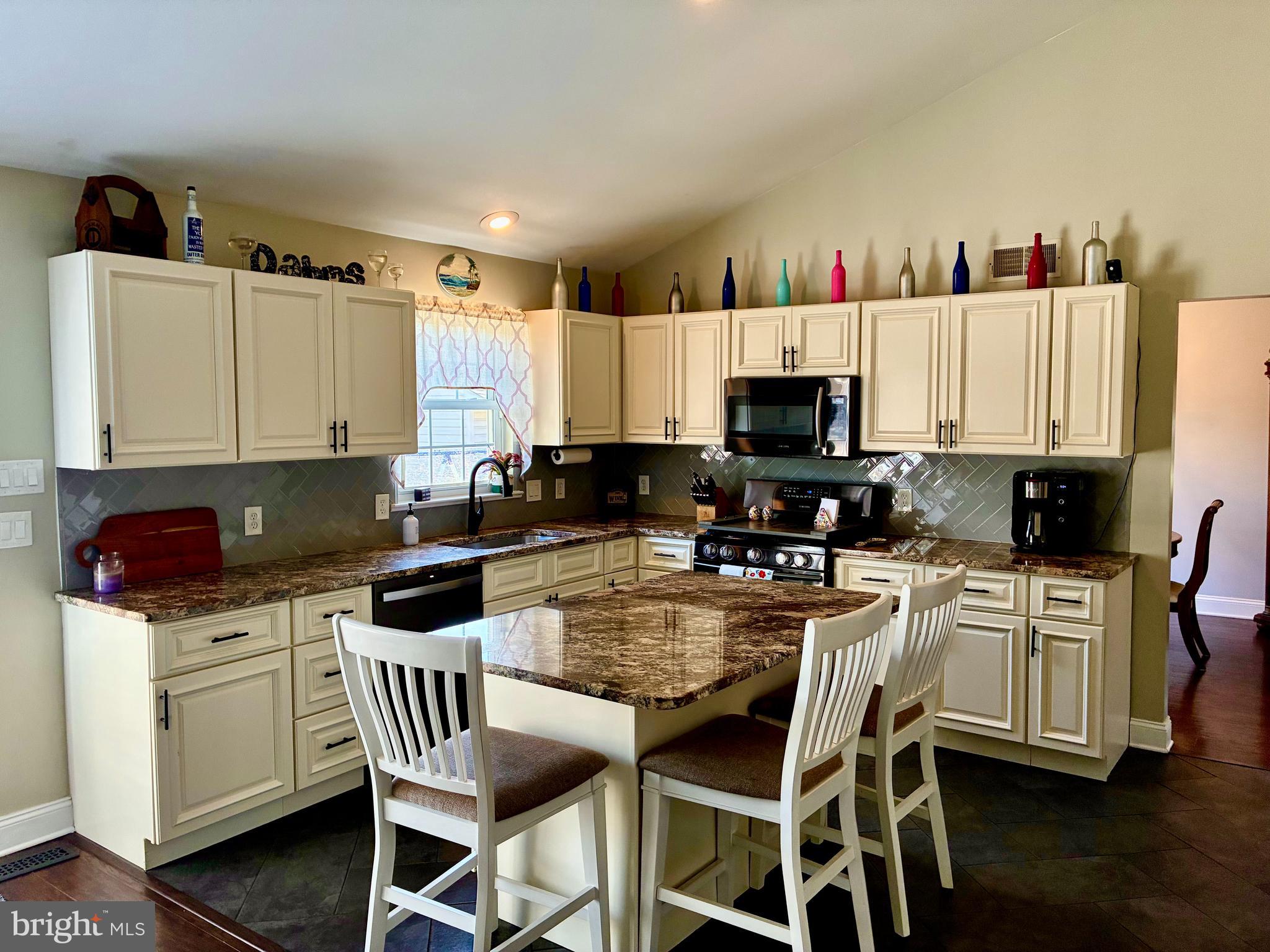 VALLEY RIDGE - Residential