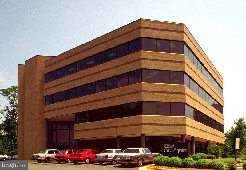 SUITE 230 on 2nd Floor of elevatored office building - 1,997 rsf corner office suite with waiting area, receptionist/nurse's office w/window & counter, perimeter of windowed private offices (6), conference room, good-sized eat-in kitchen/break room with space for table & chairs, and open admin or workspace area in the middle of the suite.   Suite has neutral decor and LVP flooring throughout.
Available 8/1/26 for a 3 - 10 year lease; additional build-out is negot.  Full-services lease.  Plenty of free parking.  Call agent to schedule showing.
GREAT LOCATION -  Page Ave next to Fairfax City Post Office at the corner of Judicial Dr.  Page Avenue is the street leading to the parking garage entrance to FFX Courthouse off of Judicial Dr.