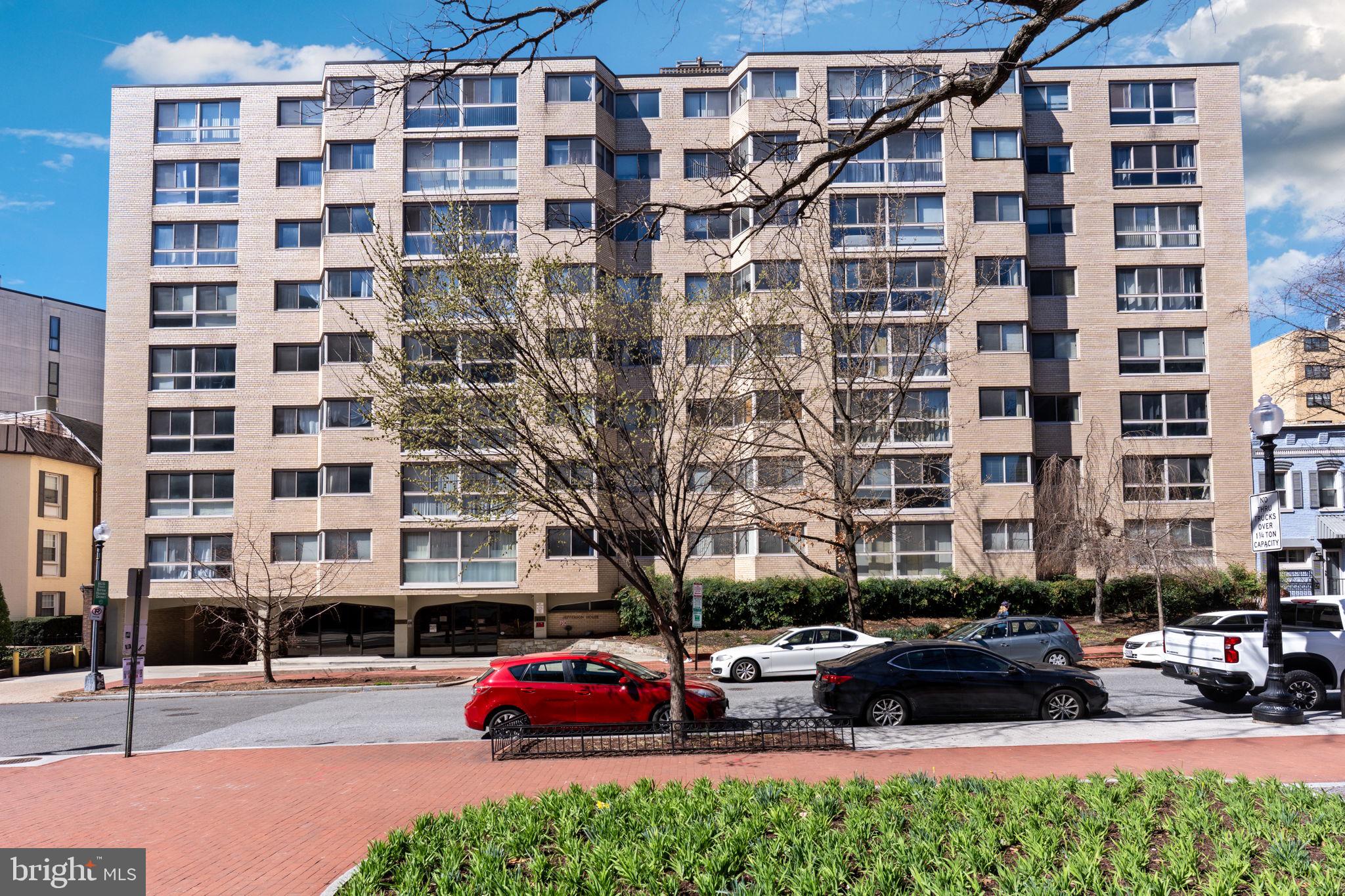 FOGGY BOTTOM - Residential Lease