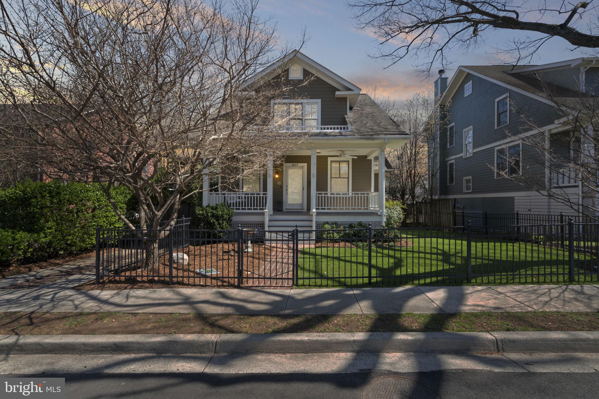 LYON PARK - Residential