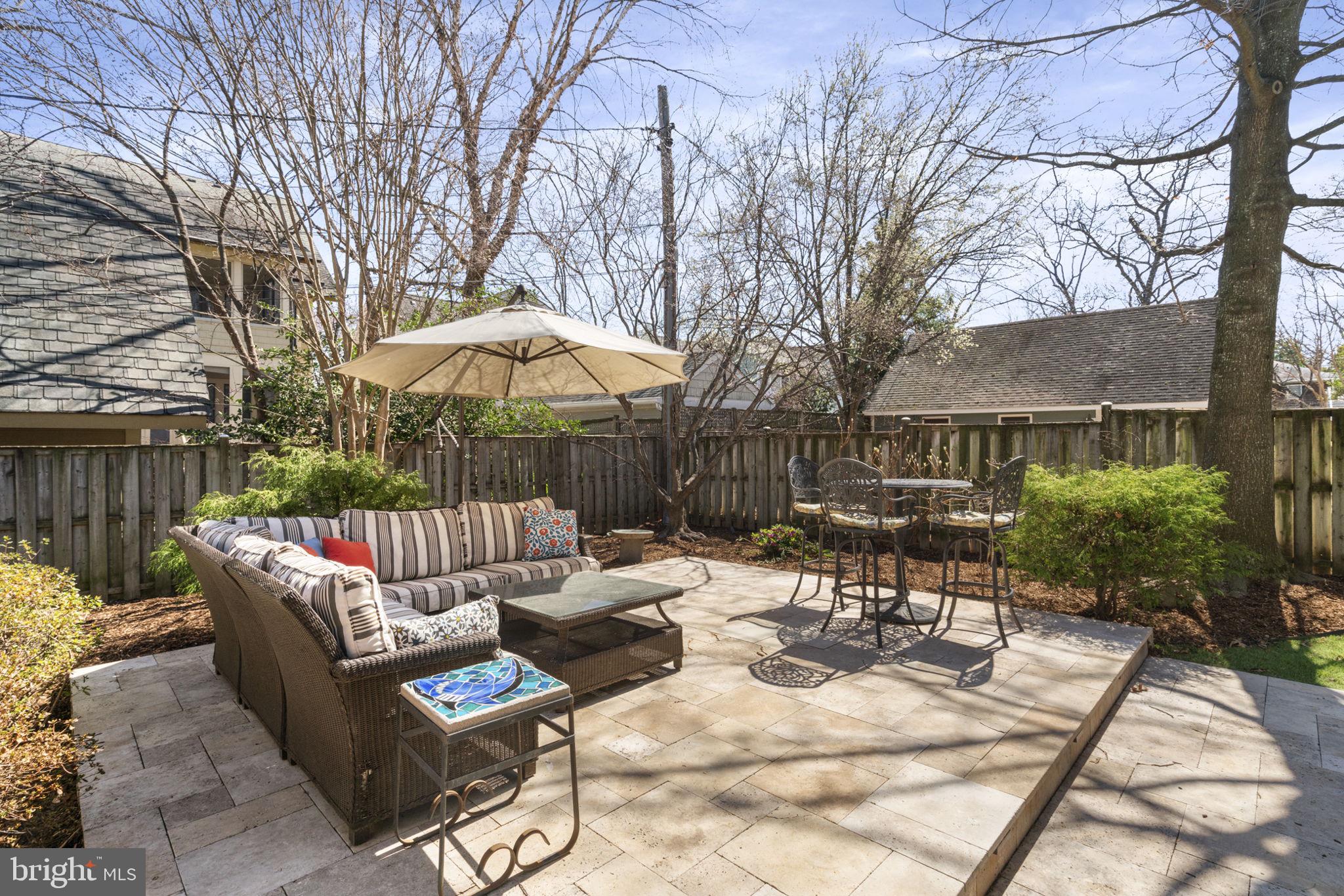 LYON PARK - Residential