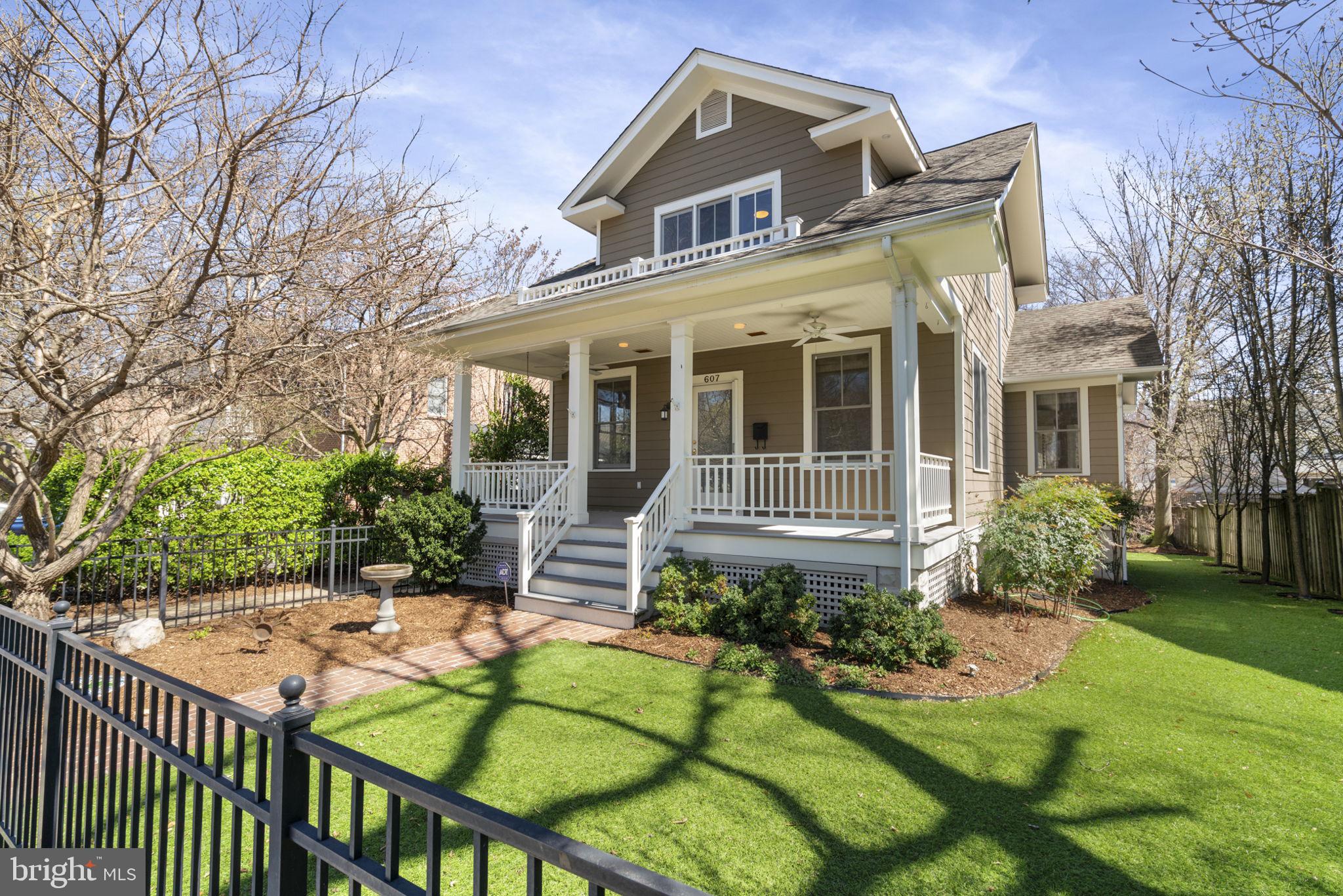 LYON PARK - Residential