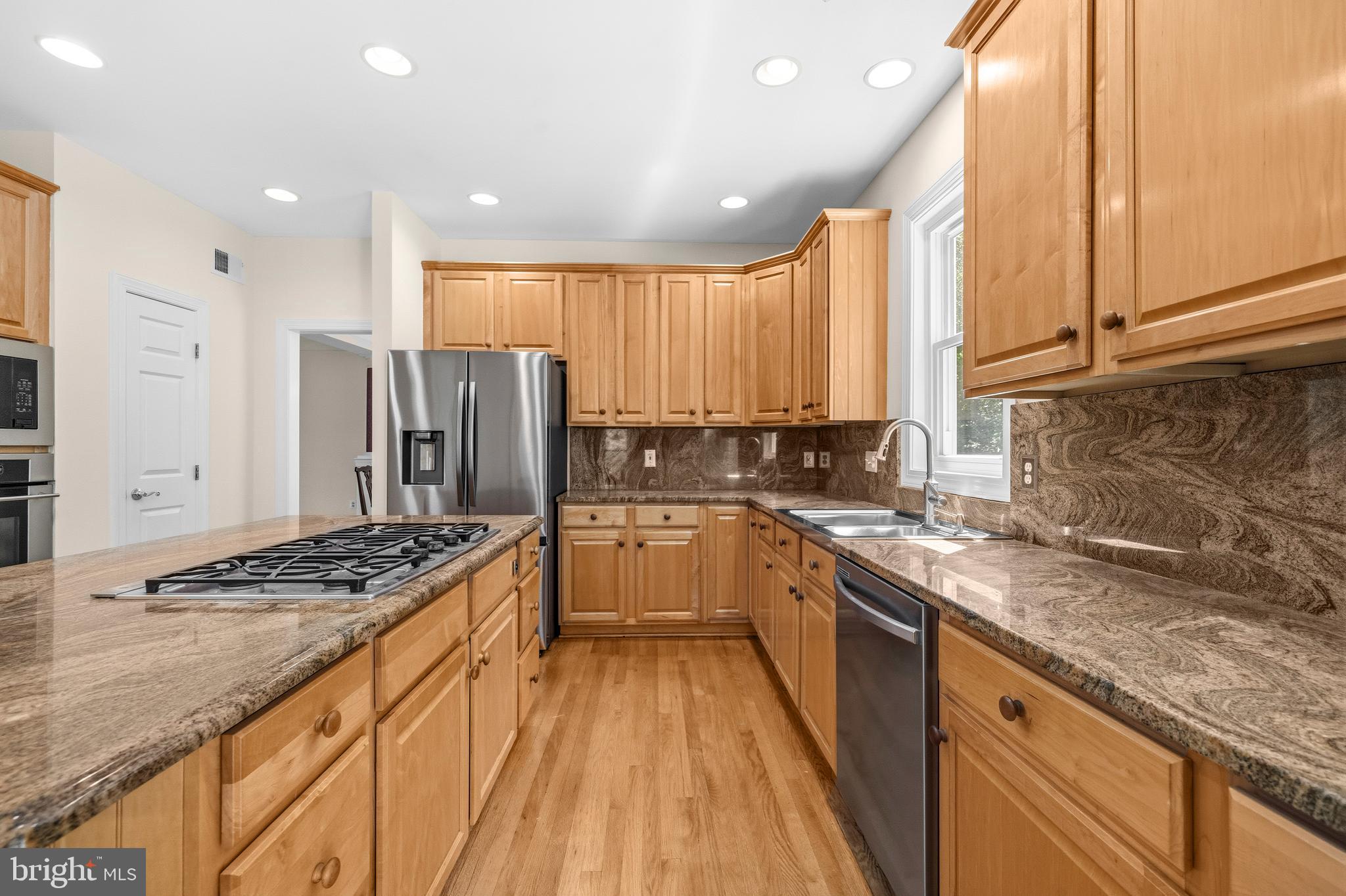 HILLBROOK SPRING - Residential