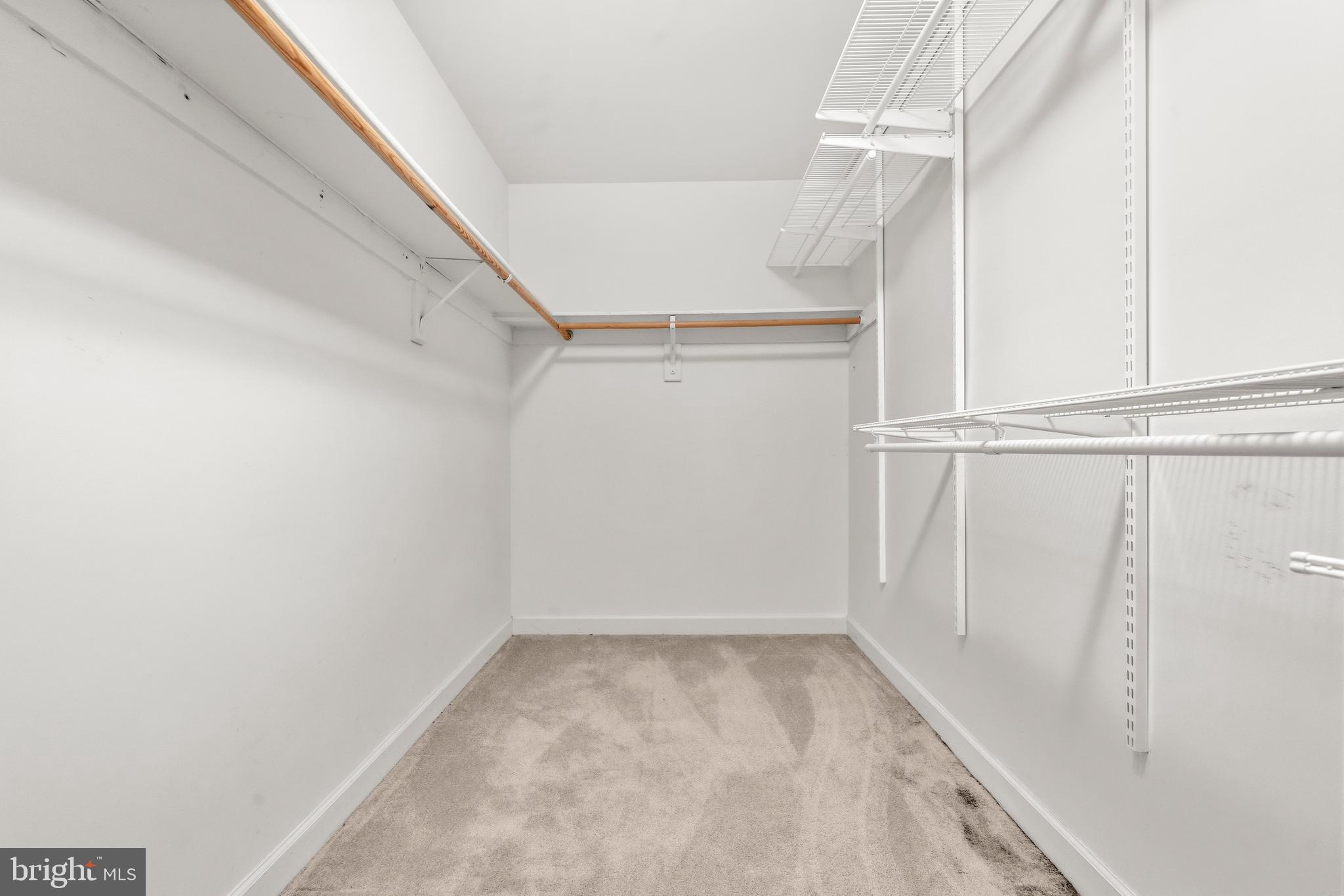 HILLBROOK SPRING - Residential