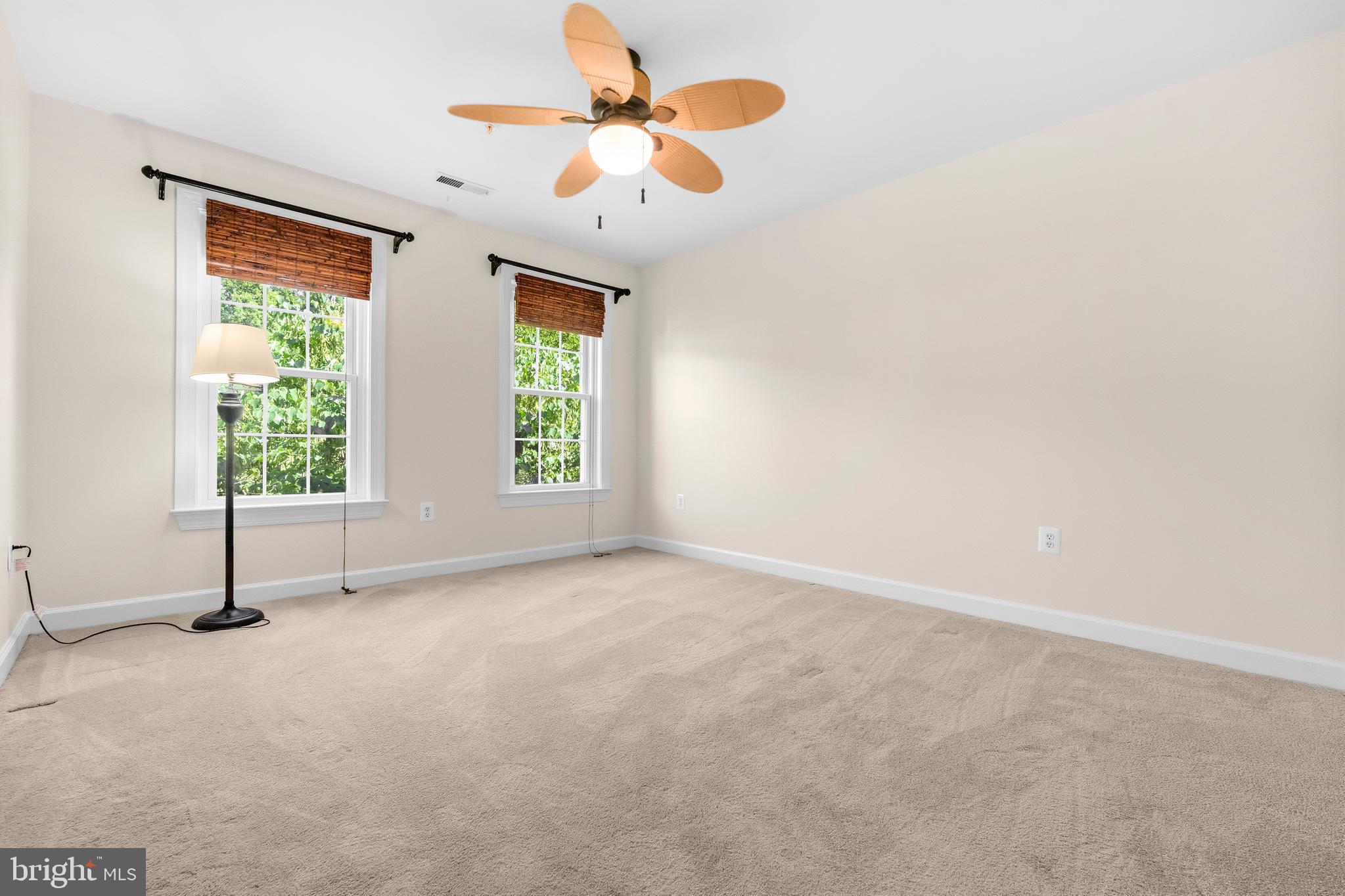 HILLBROOK SPRING - Residential