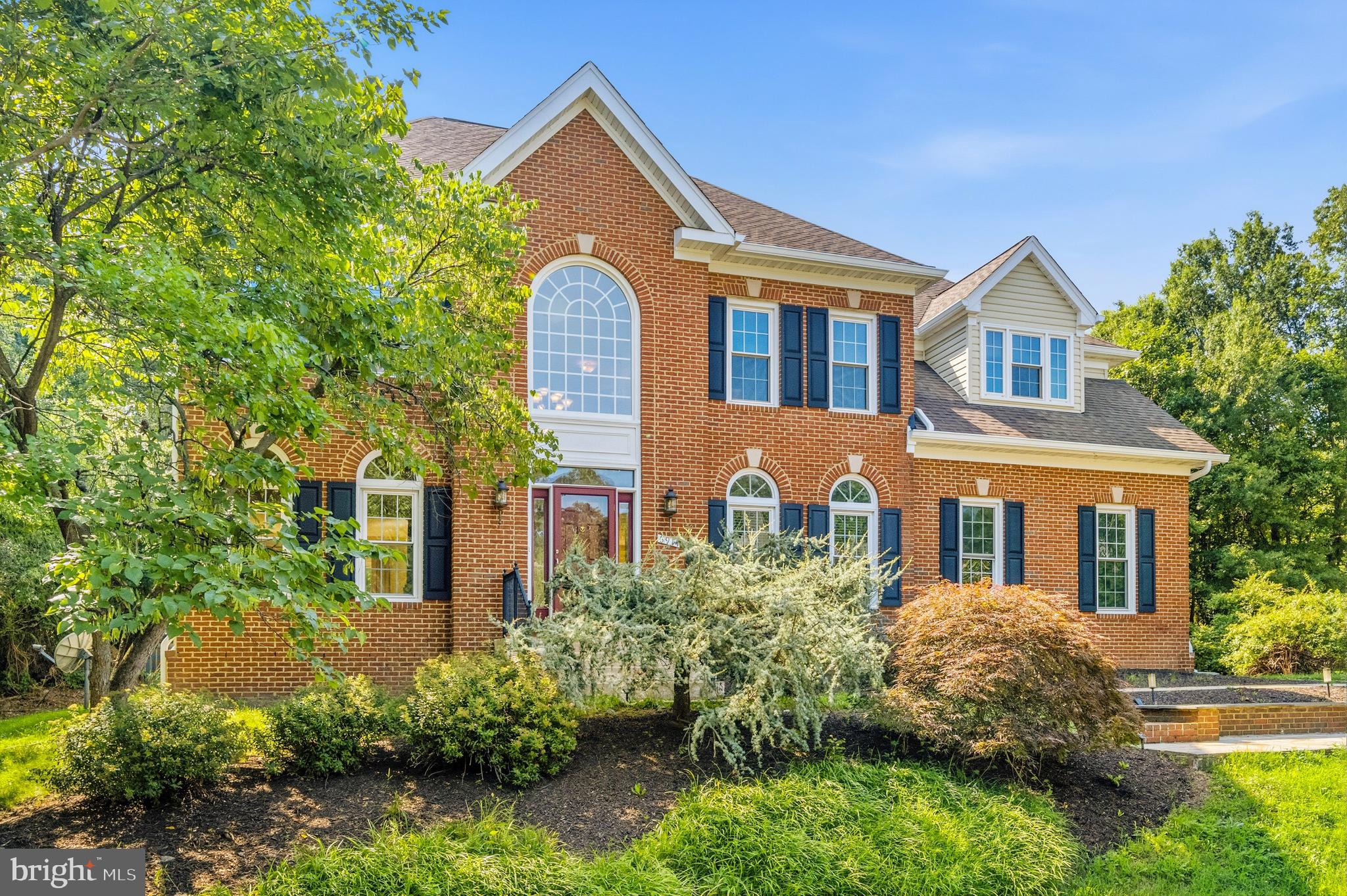 HILLBROOK SPRING - Residential