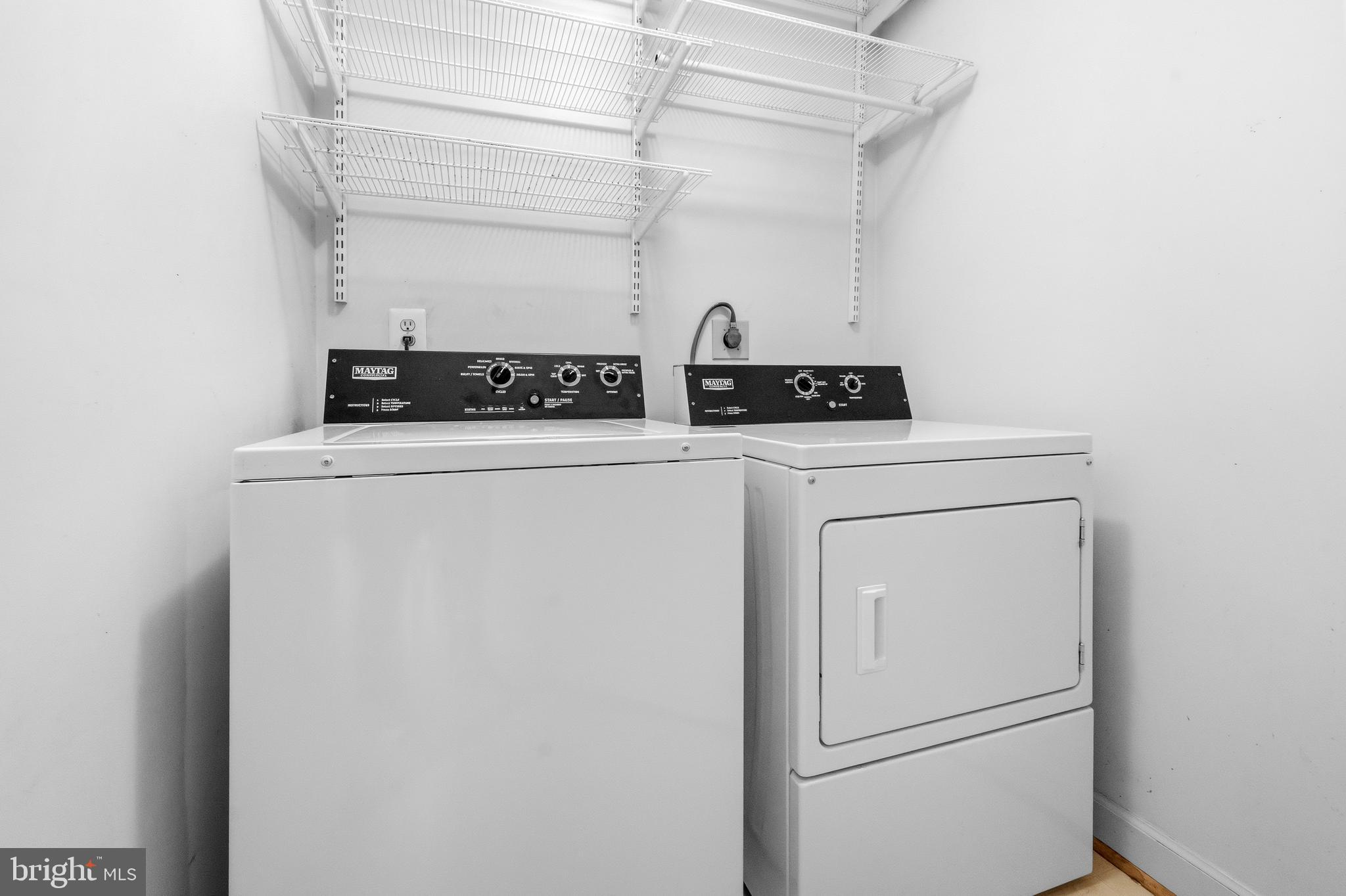 HILLBROOK SPRING - Residential
