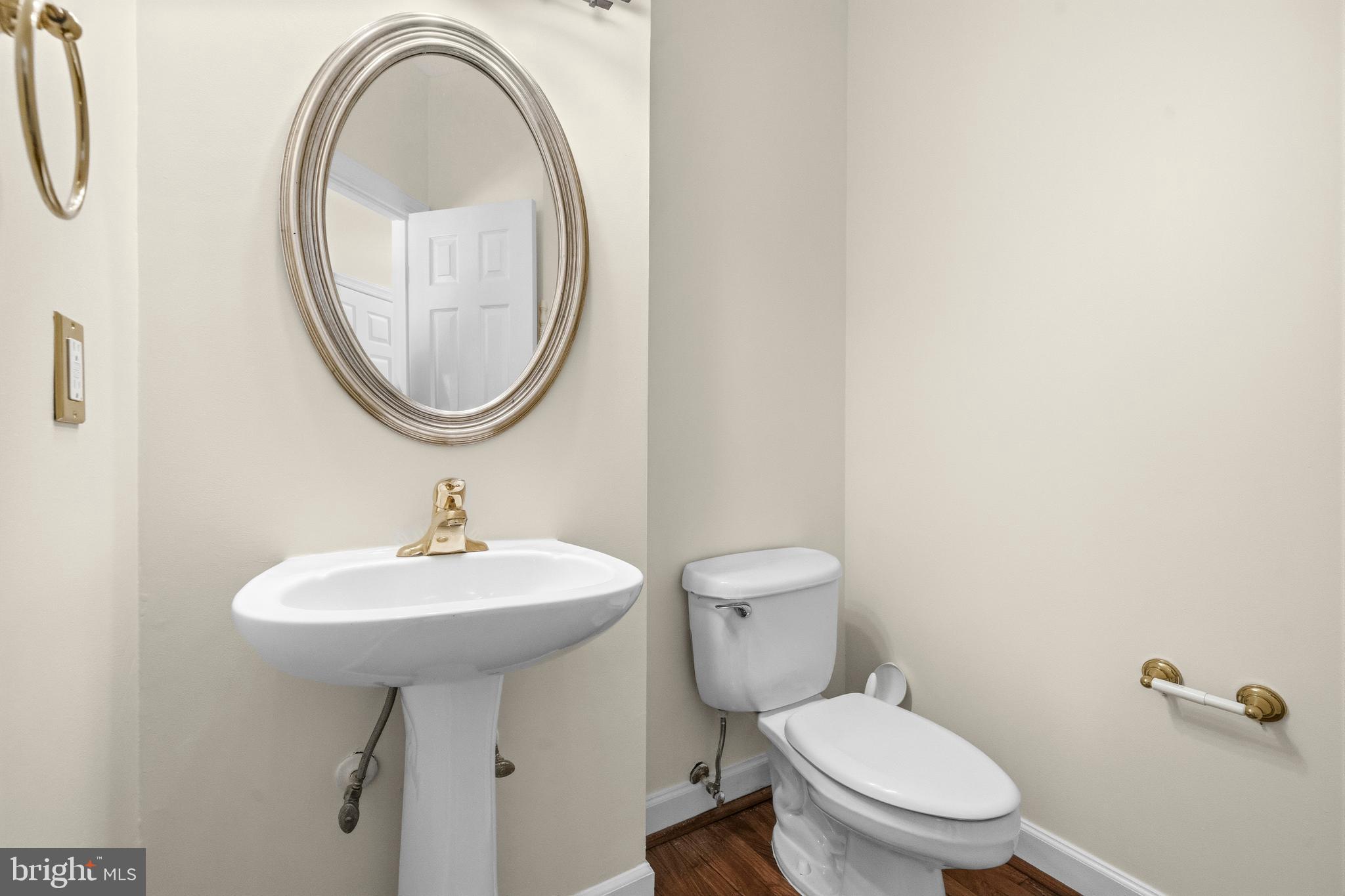 HILLBROOK SPRING - Residential