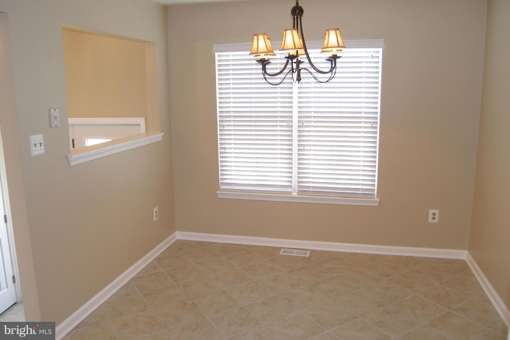 WILLIAMSBURG VILLAGE - Residential Lease