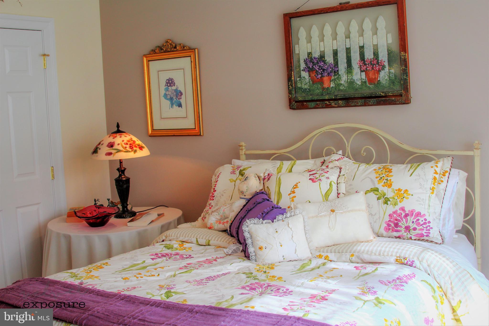 THE VILLAS AT CATTAIL - Residential